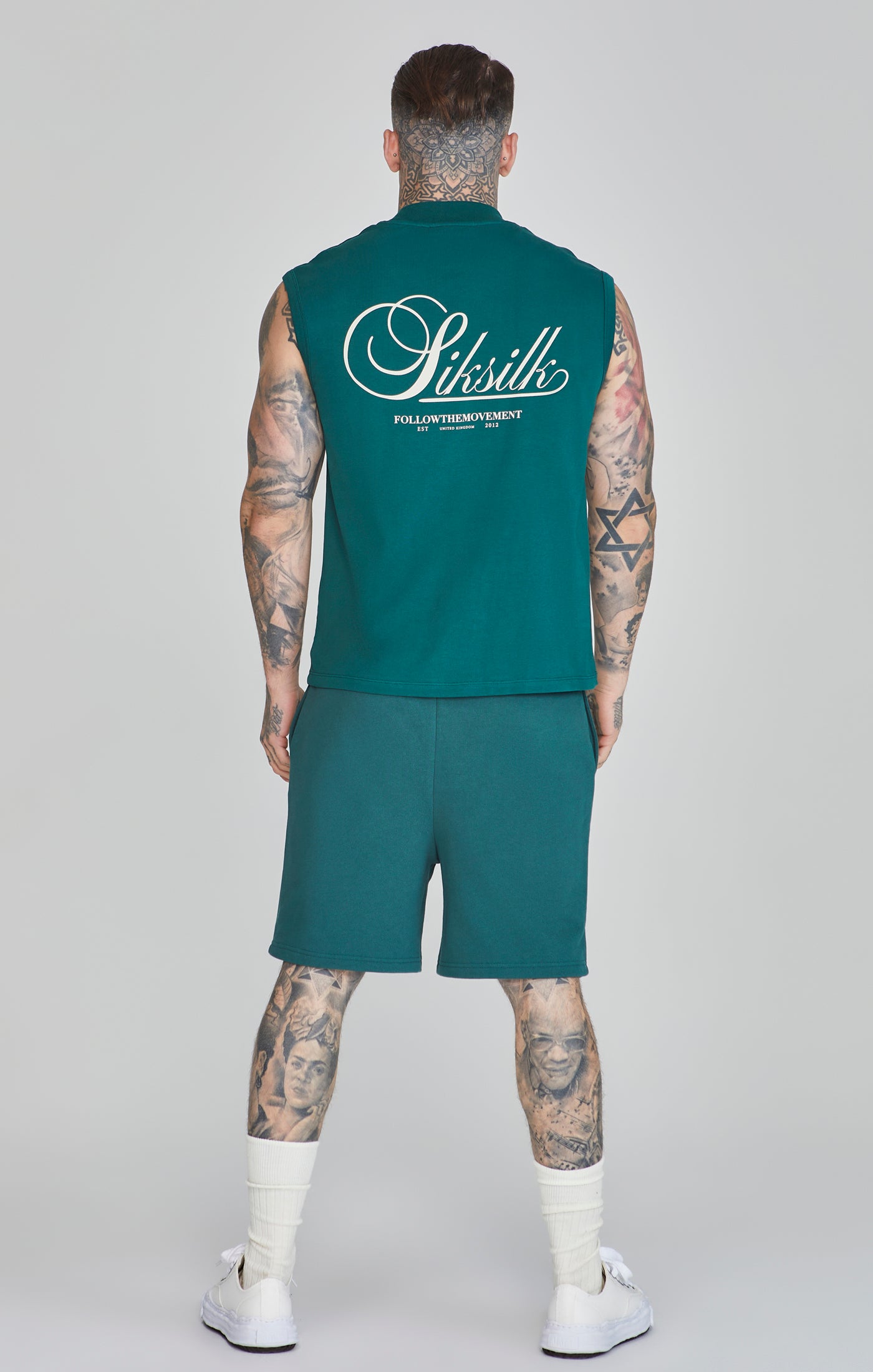T-shirt sans manches in Green T-shirts SikSilk
