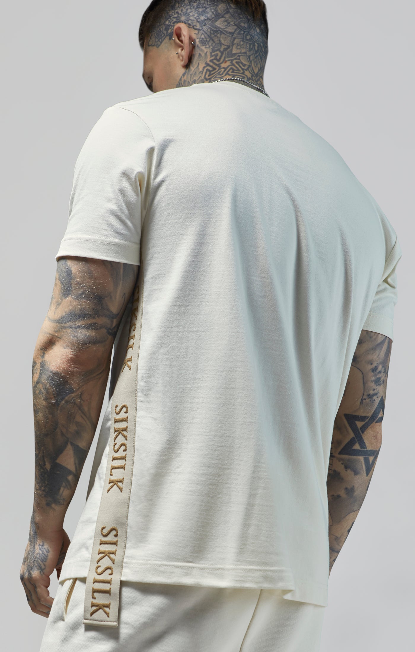 T-shirt oversized en écru T-shirts SikSilk