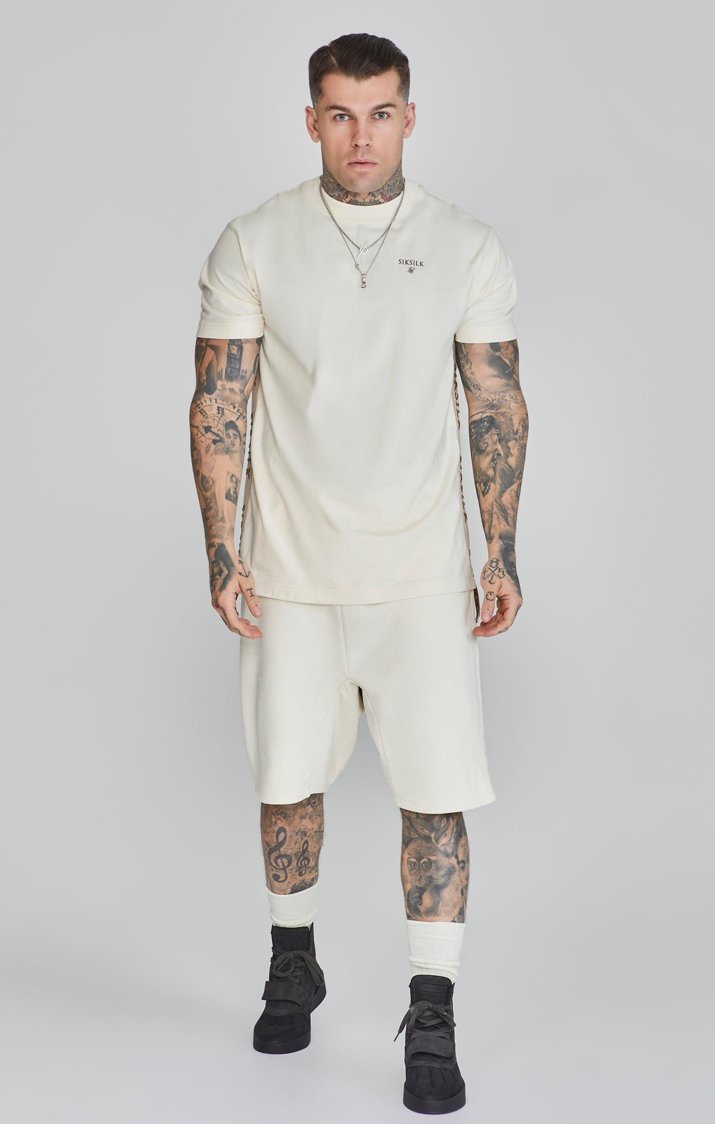T-shirt oversized en écru T-shirts SikSilk