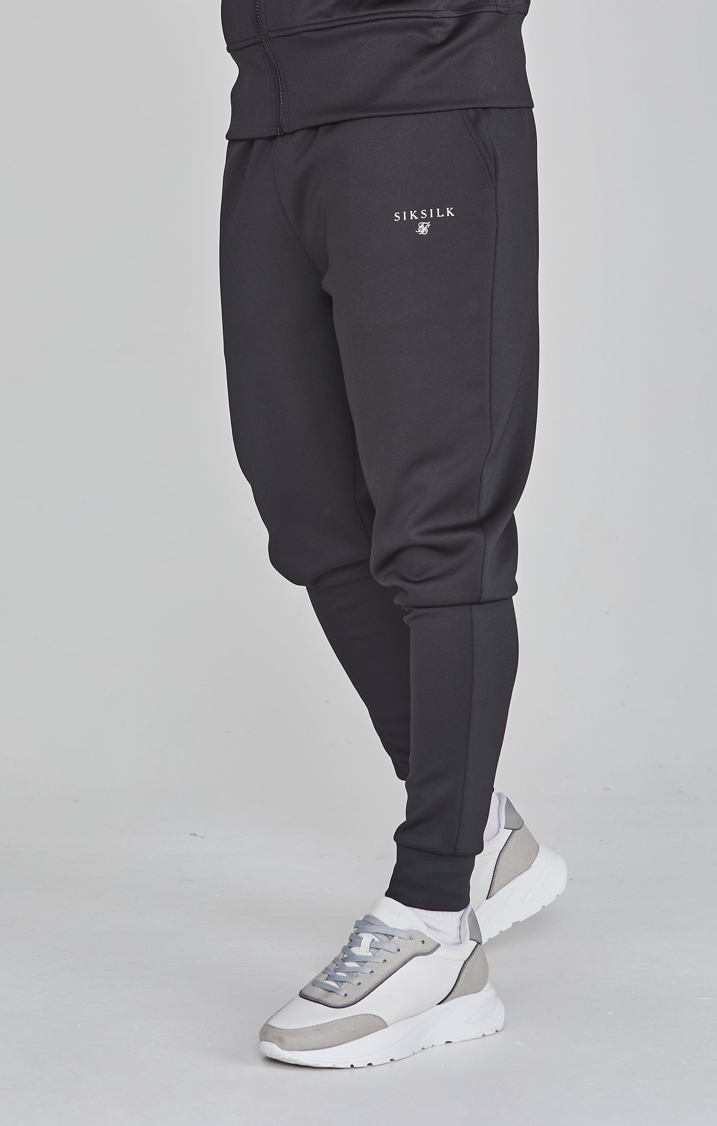 Essentials Poly Track Pants in Black Pantalons SikSilk