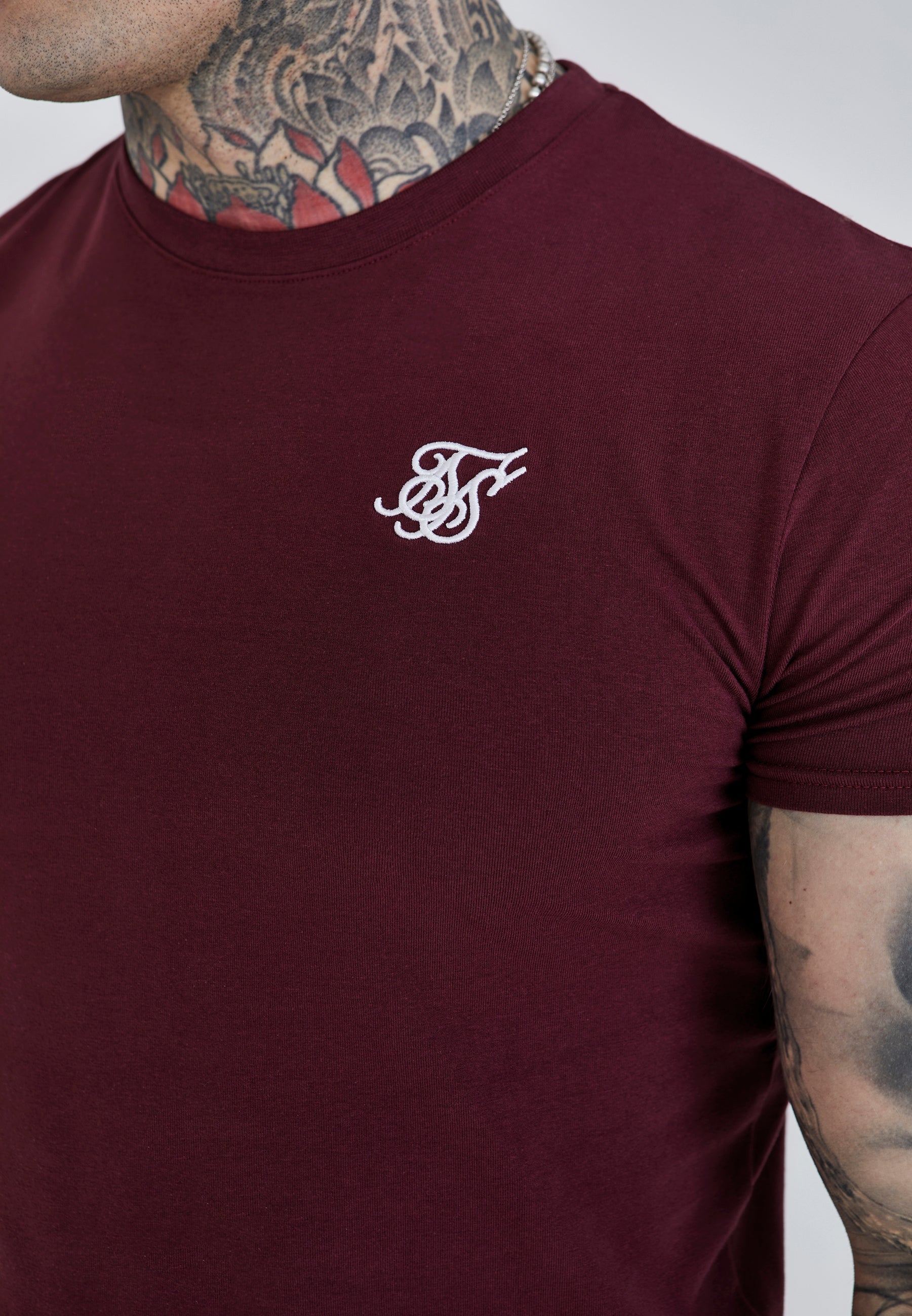 Essentials T-shirt en bourgogne T-shirts SikSilk