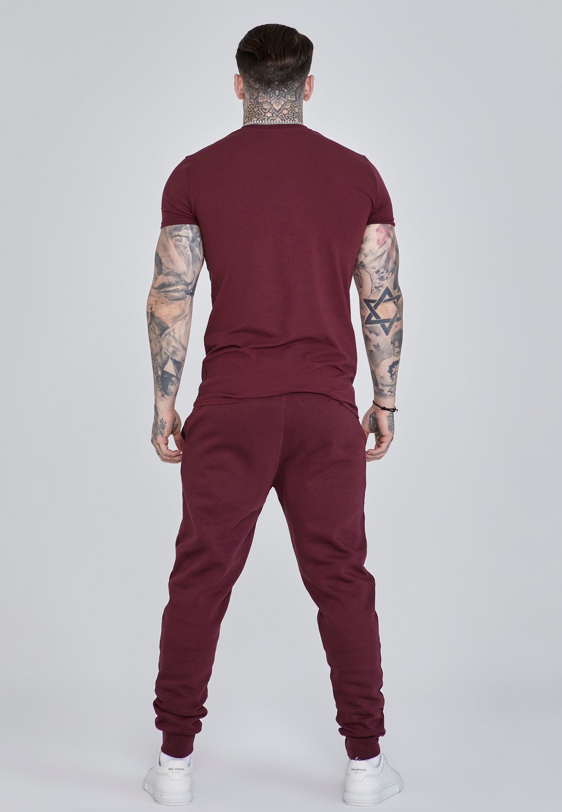 Essentials T-shirt en bourgogne T-shirts SikSilk