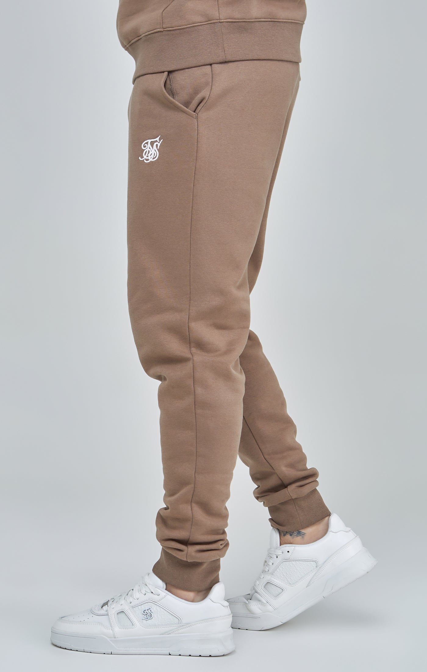 Essentials Joggers in Brown Pantalon SikSilk