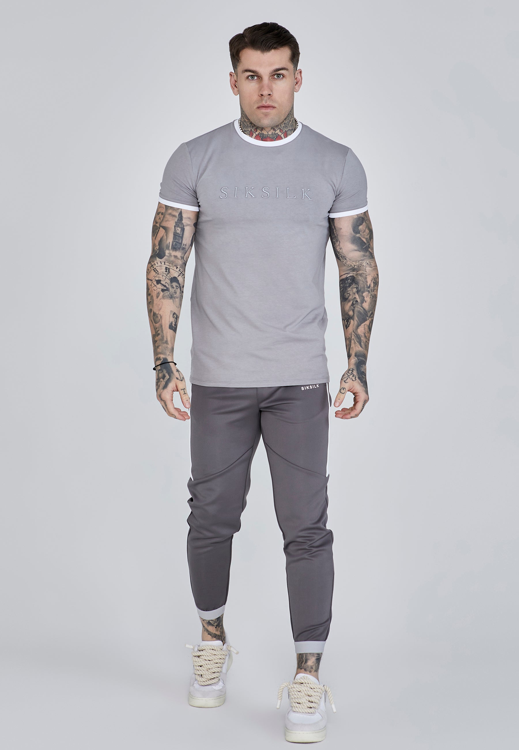 T-shirt Ringer en Grey T-shirts SikSilk
