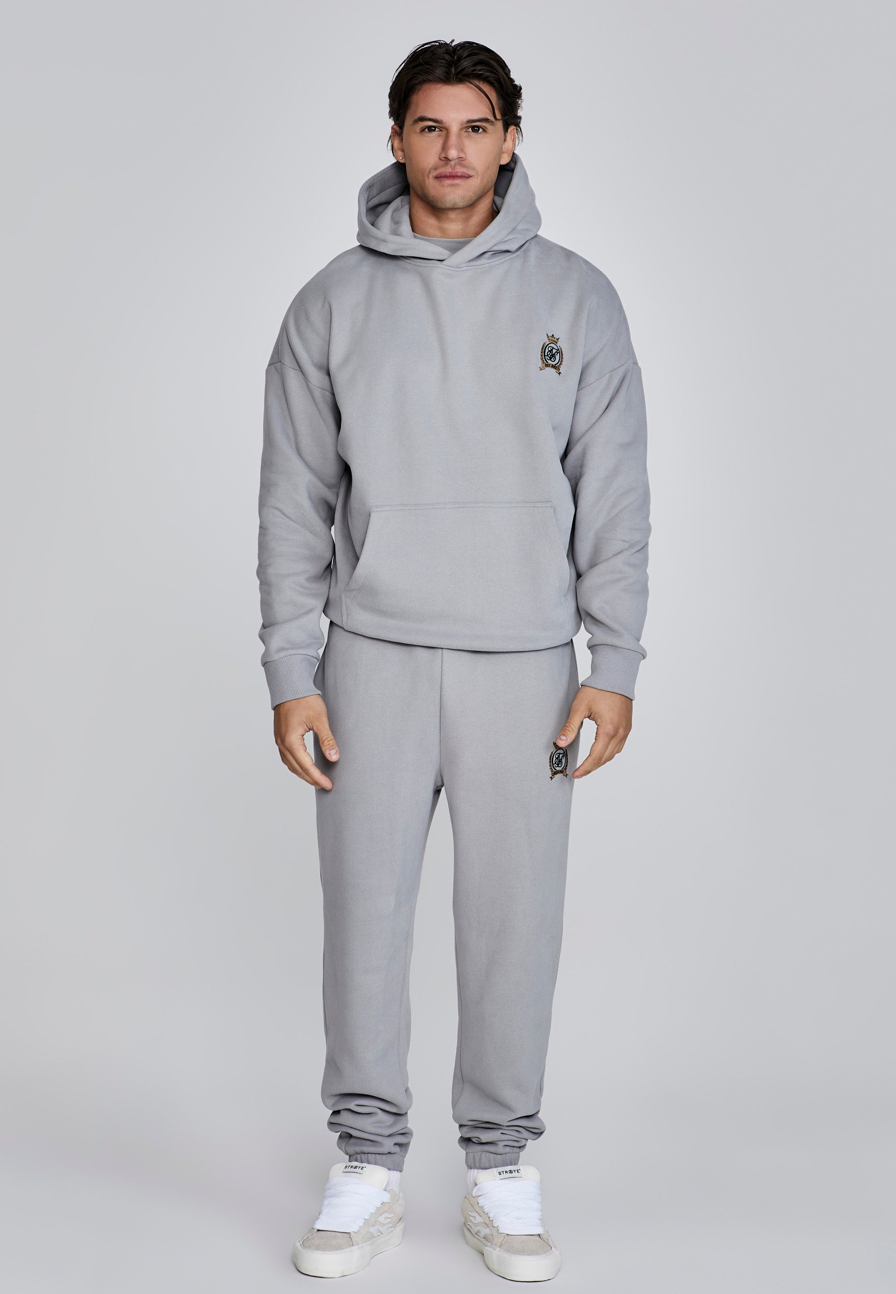 Relaxed Fit Joggers in Grey Pantalons SikSilk