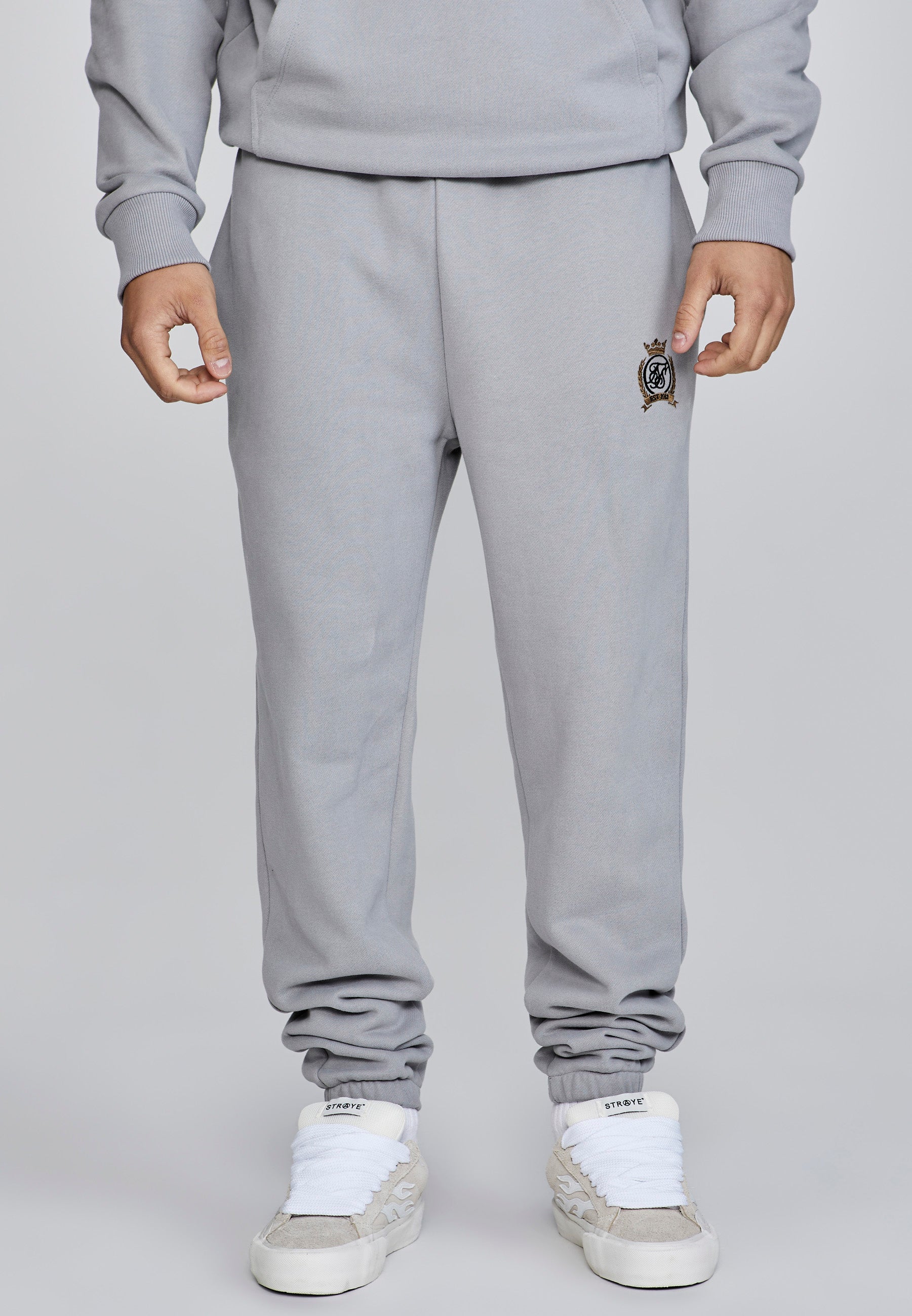 Relaxed Fit Joggers in Grey Pantalons SikSilk