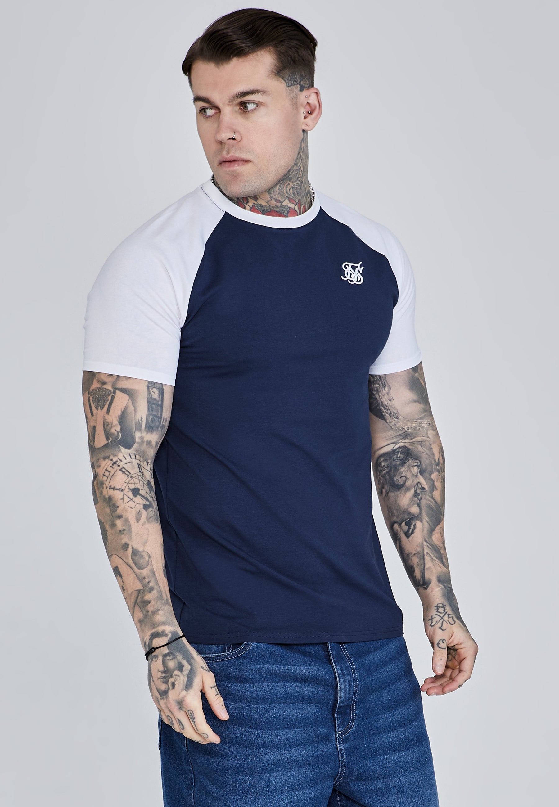 T-shirt raglan bleu marine, blanc T-shirts SikSilk