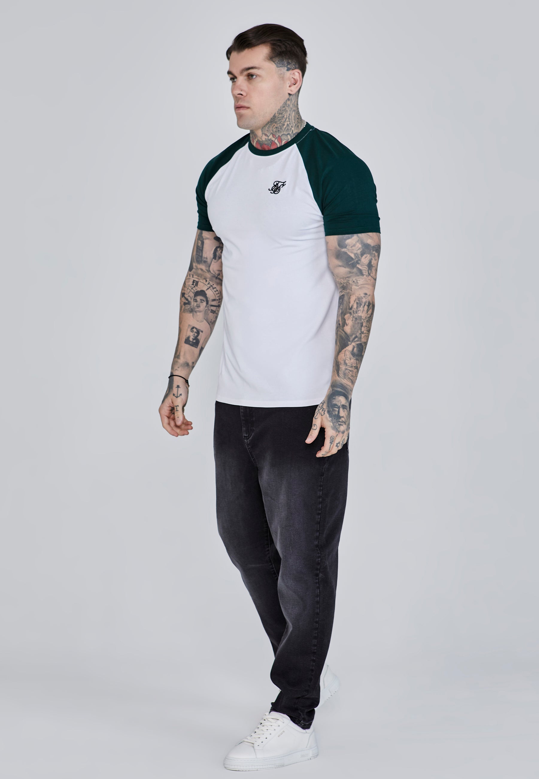 T-shirt raglan en blanc, vert T-shirts SikSilk