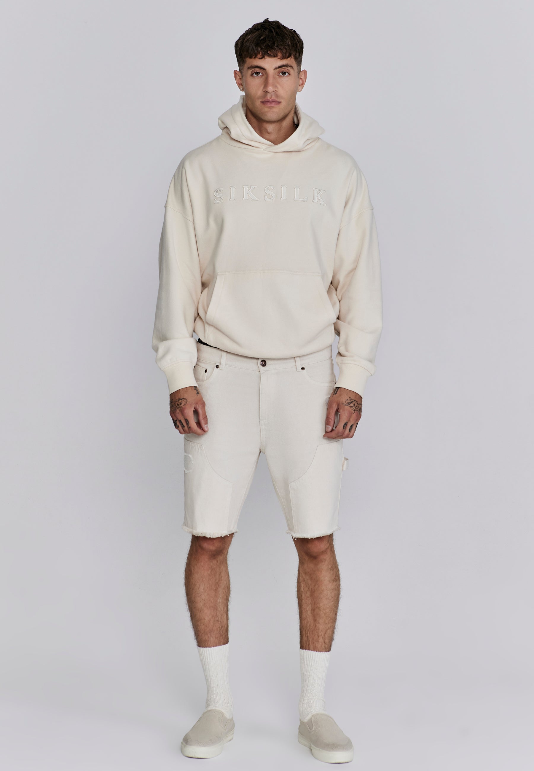 Sweat à capuche Applique en écru SikSilk