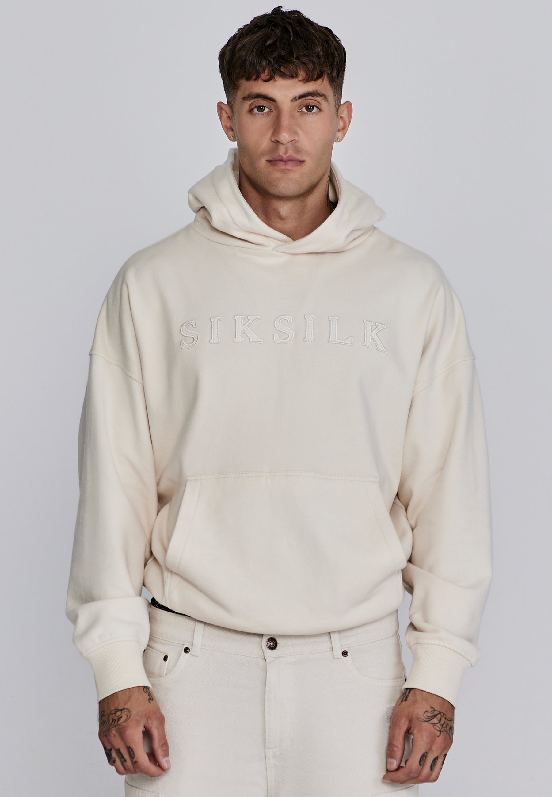 Sweat à capuche Applique en écru SikSilk