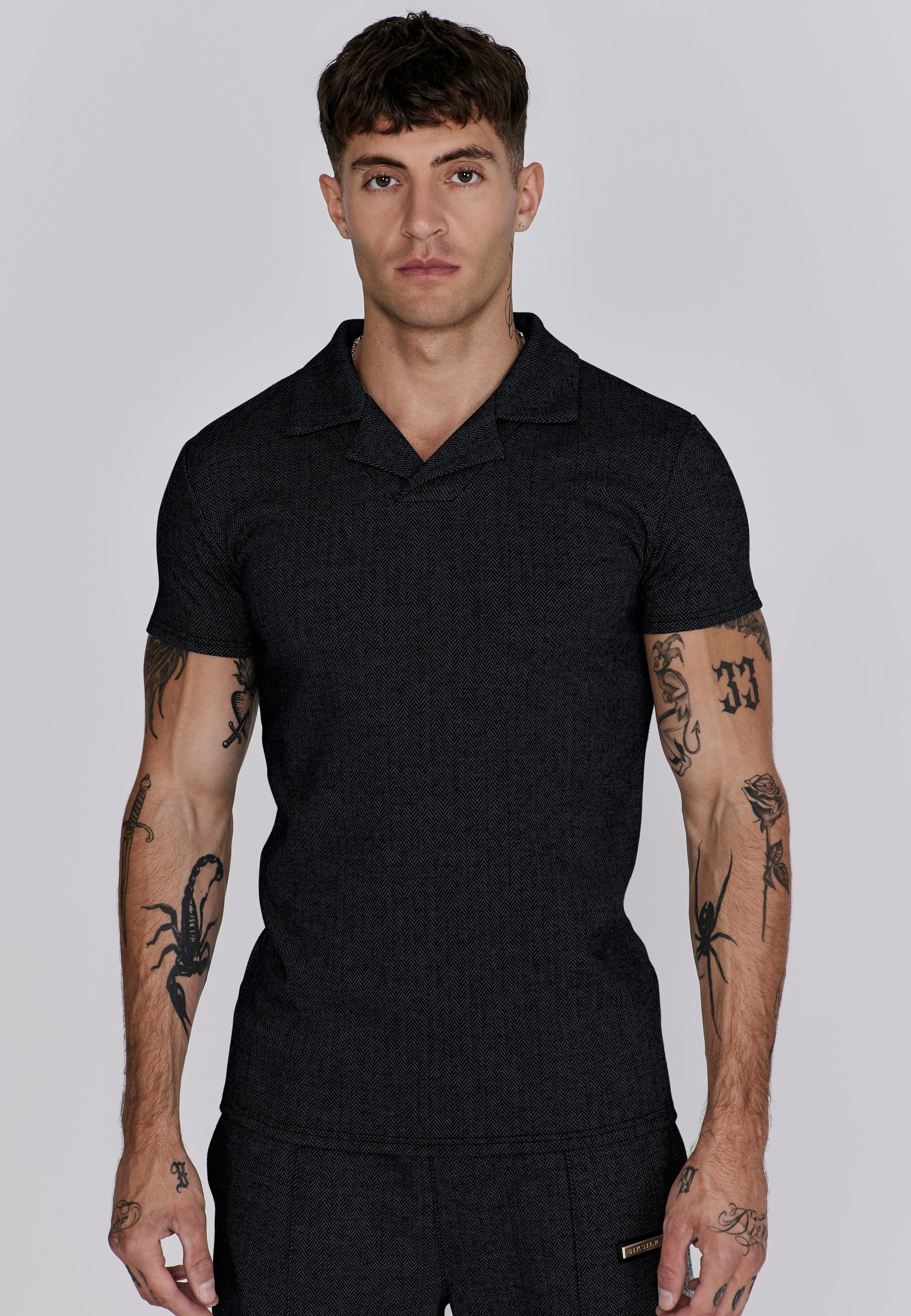 T-shirt Smart en Black T-shirts SikSilk