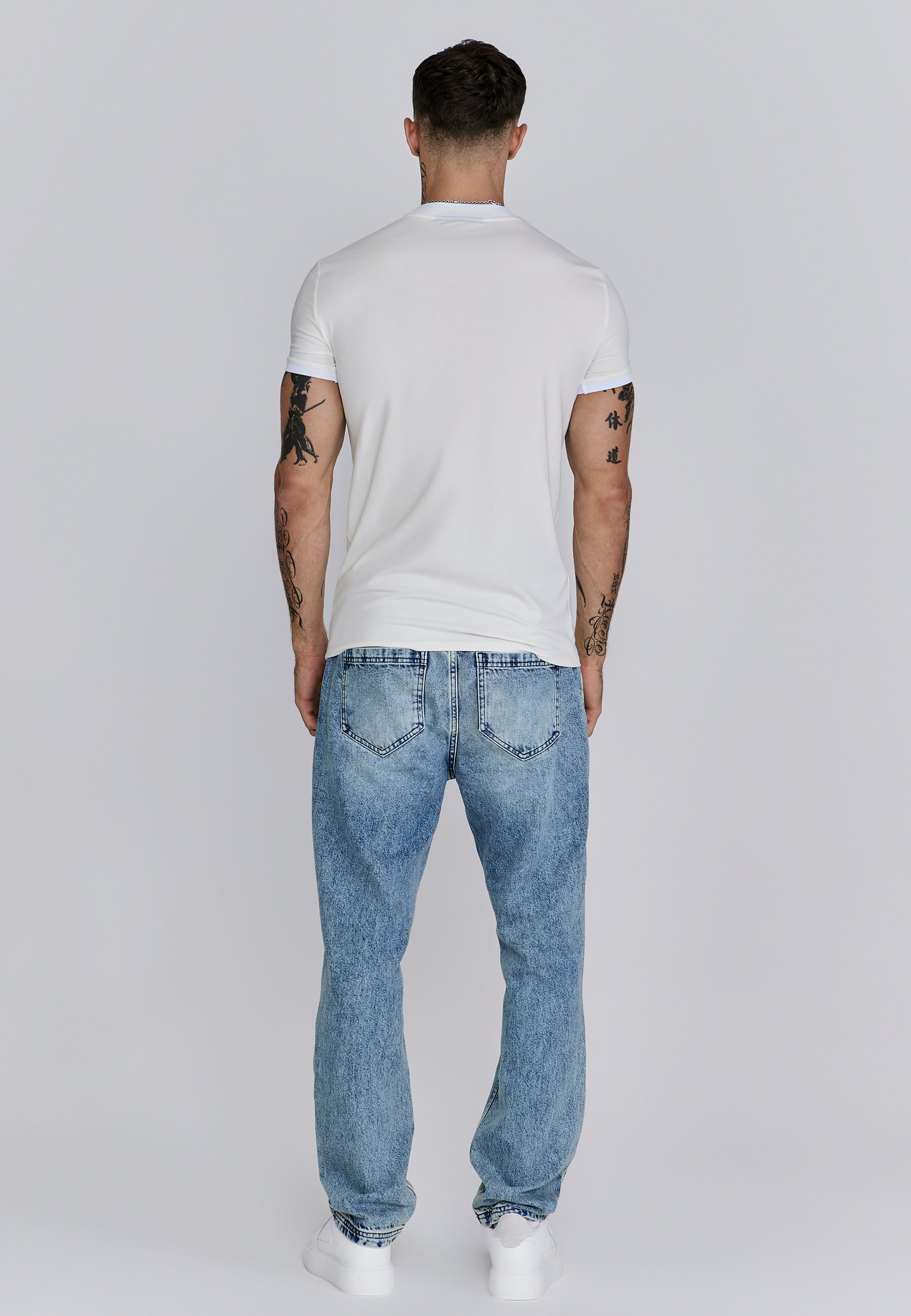 T-shirt Ringer en écru T-shirts SikSilk