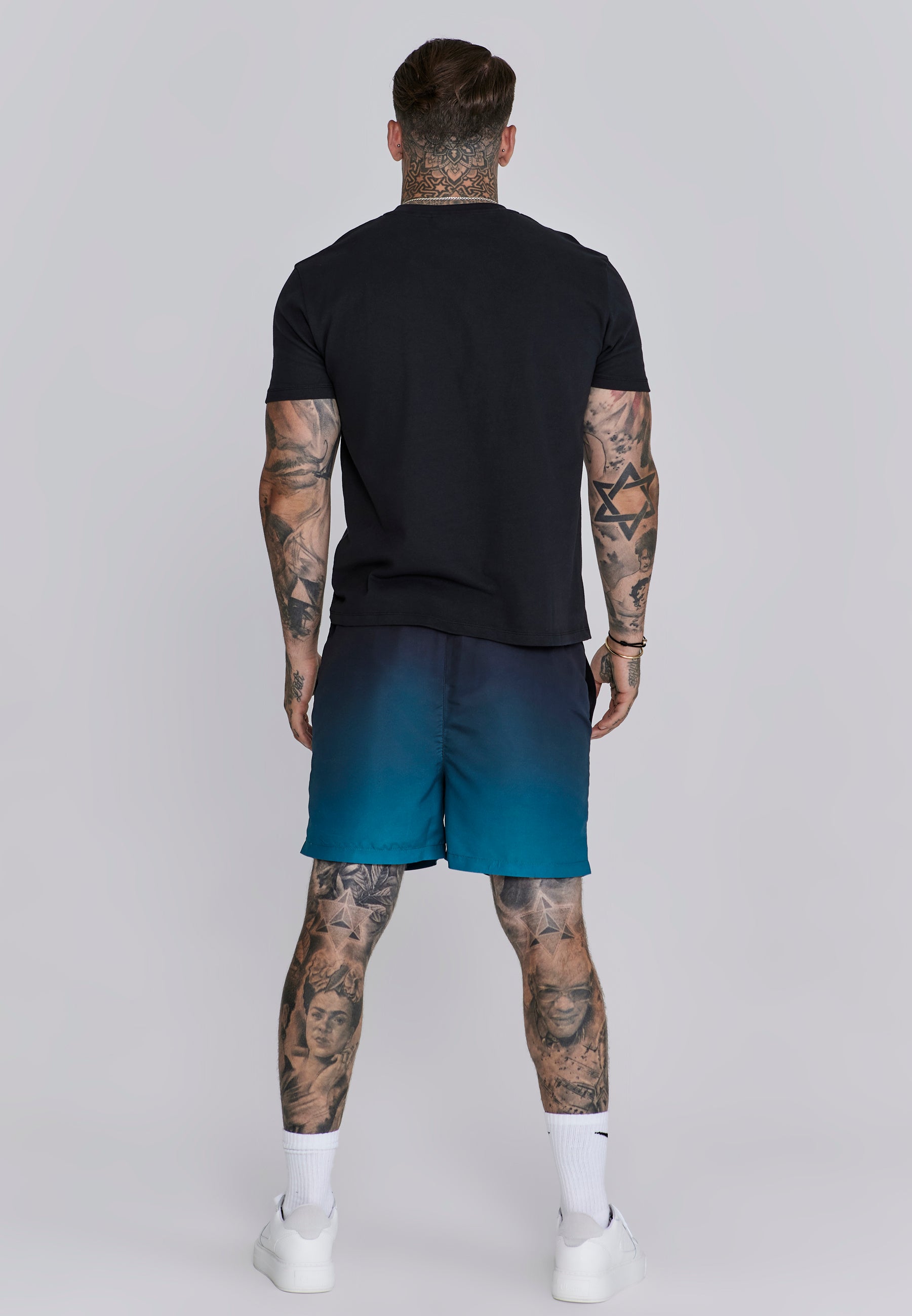 Fade Swim Shorts in Black, Teal Maillots de bain SikSilk