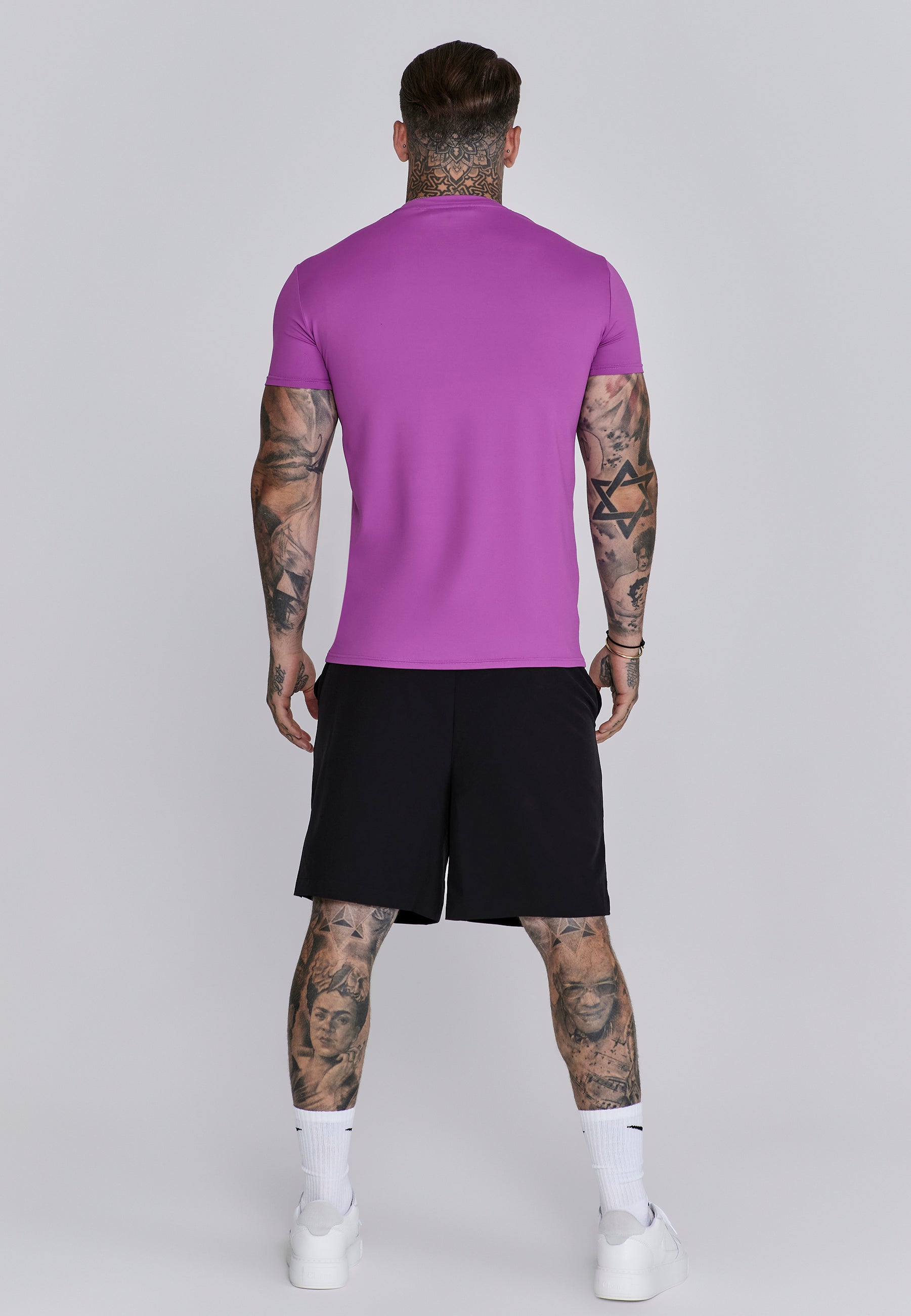 T-shirt Muscle Fit rose T-shirts SikSilk