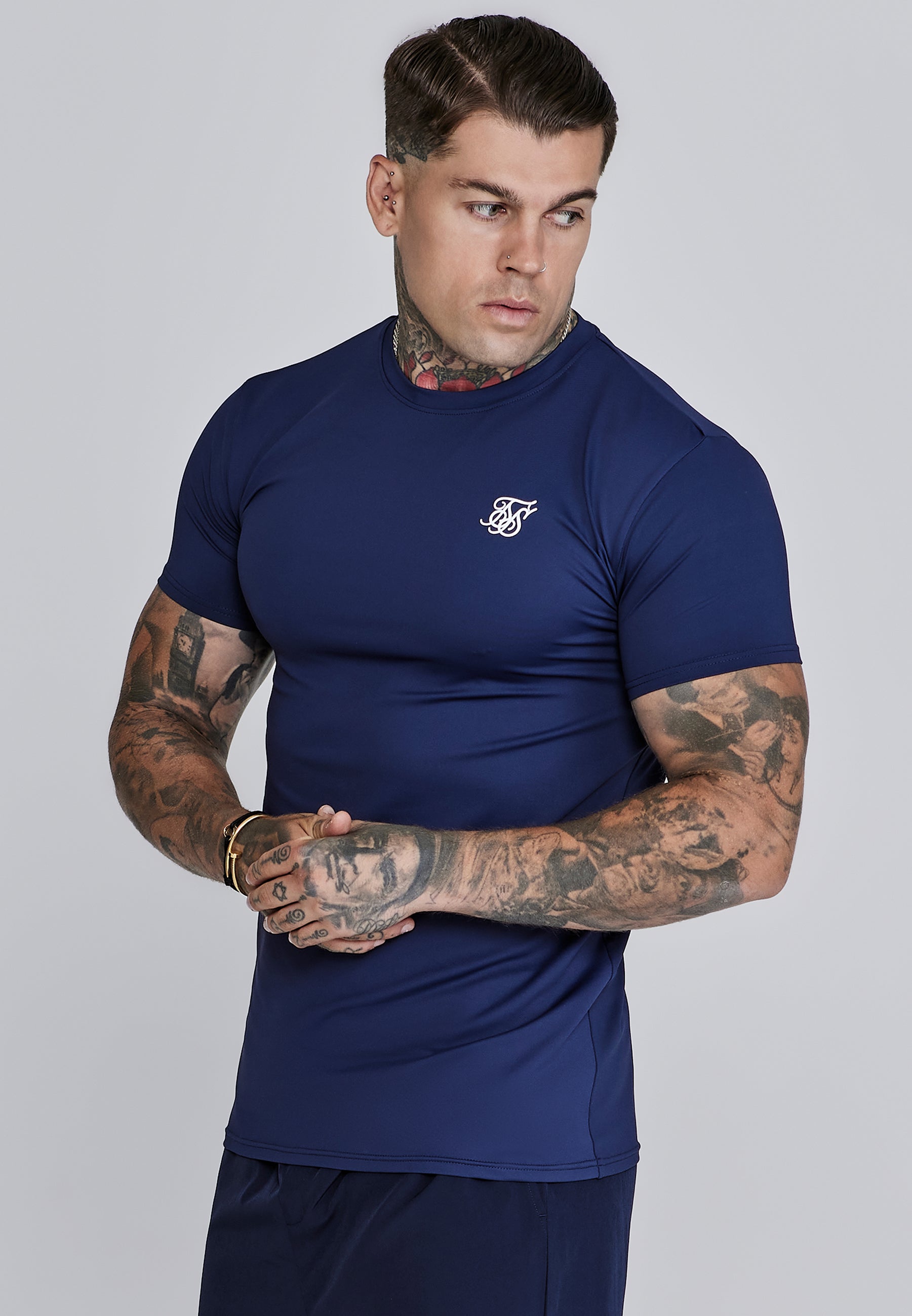 T-shirt Muscle Fit en bleu marine T-shirts SikSilk