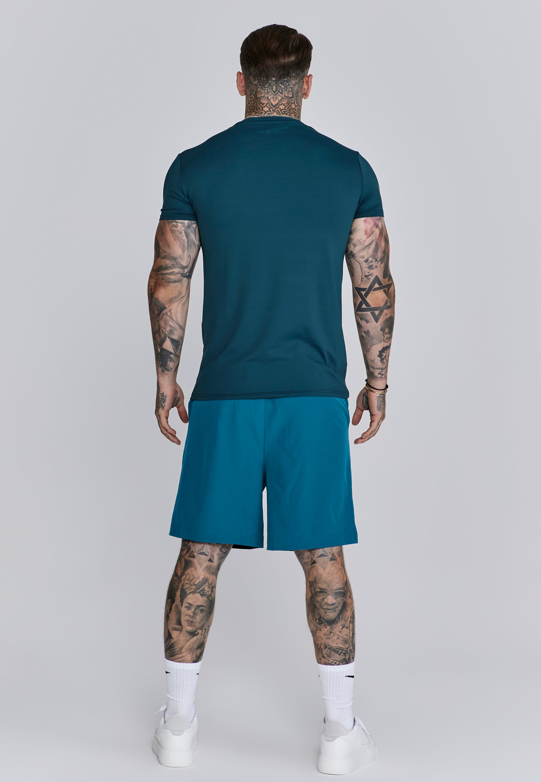 T-shirt Muscle Fit in Green T-shirts SikSilk