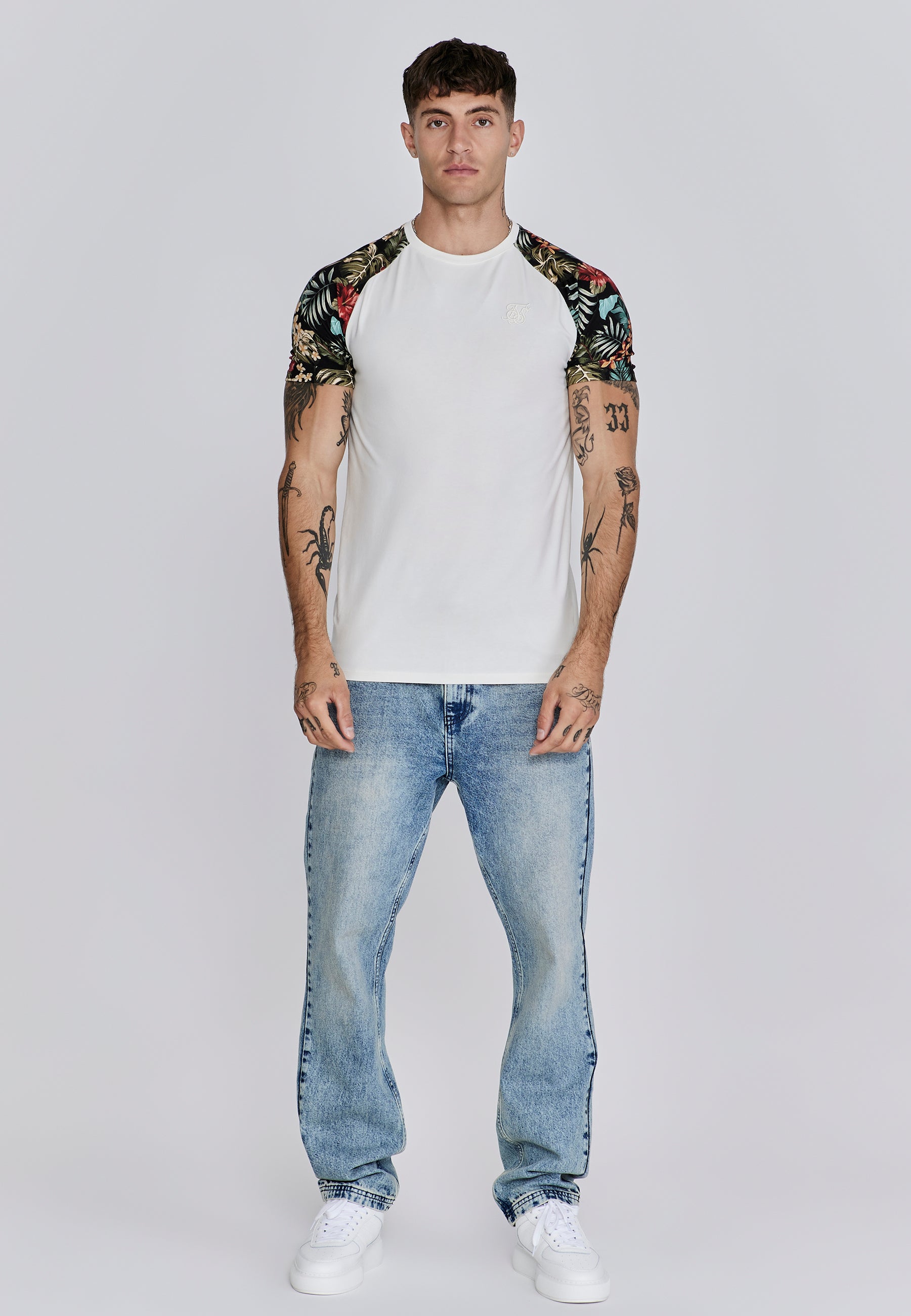 T-shirt raglan en écru T-shirts SikSilk