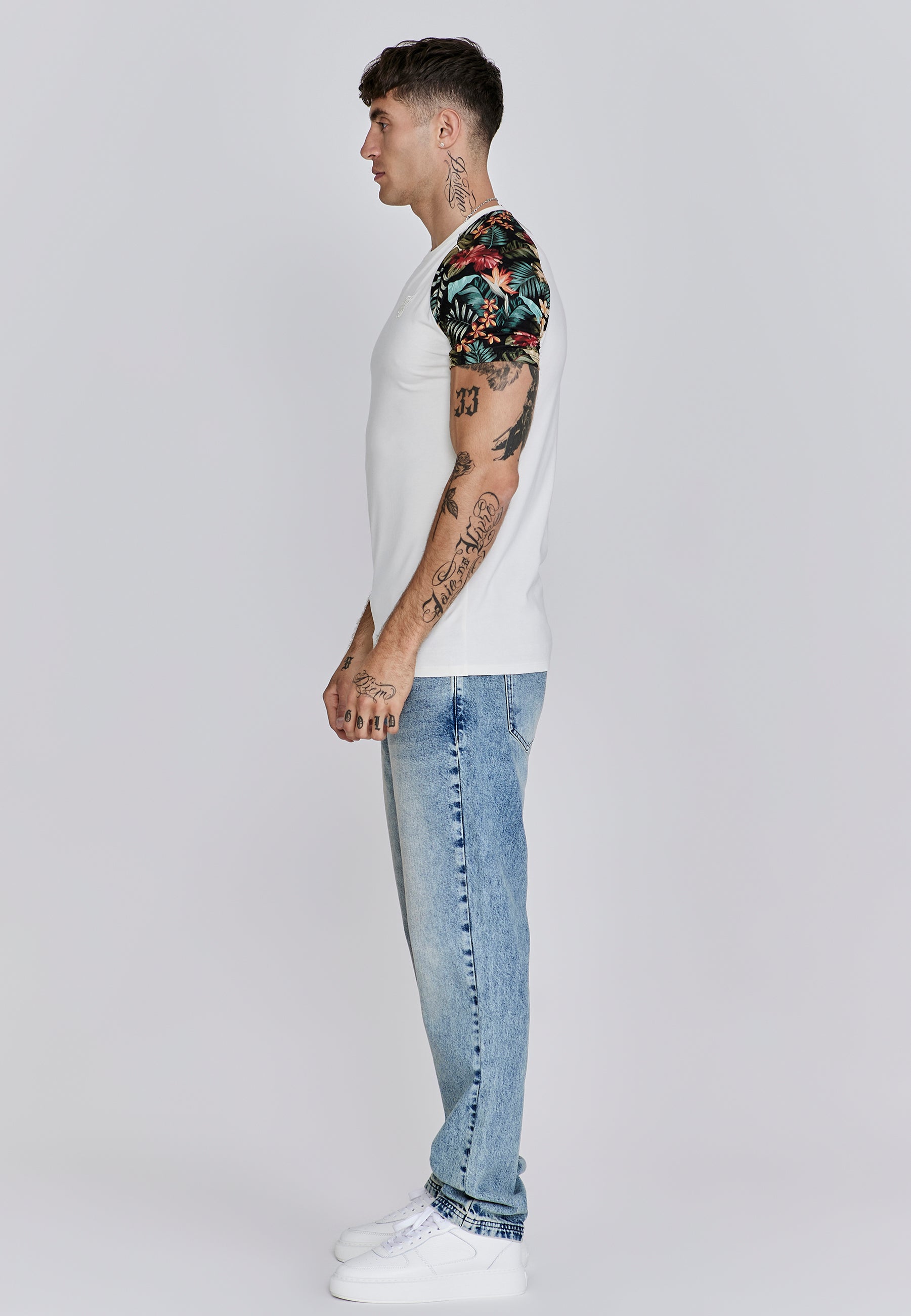 T-shirt raglan en écru T-shirts SikSilk