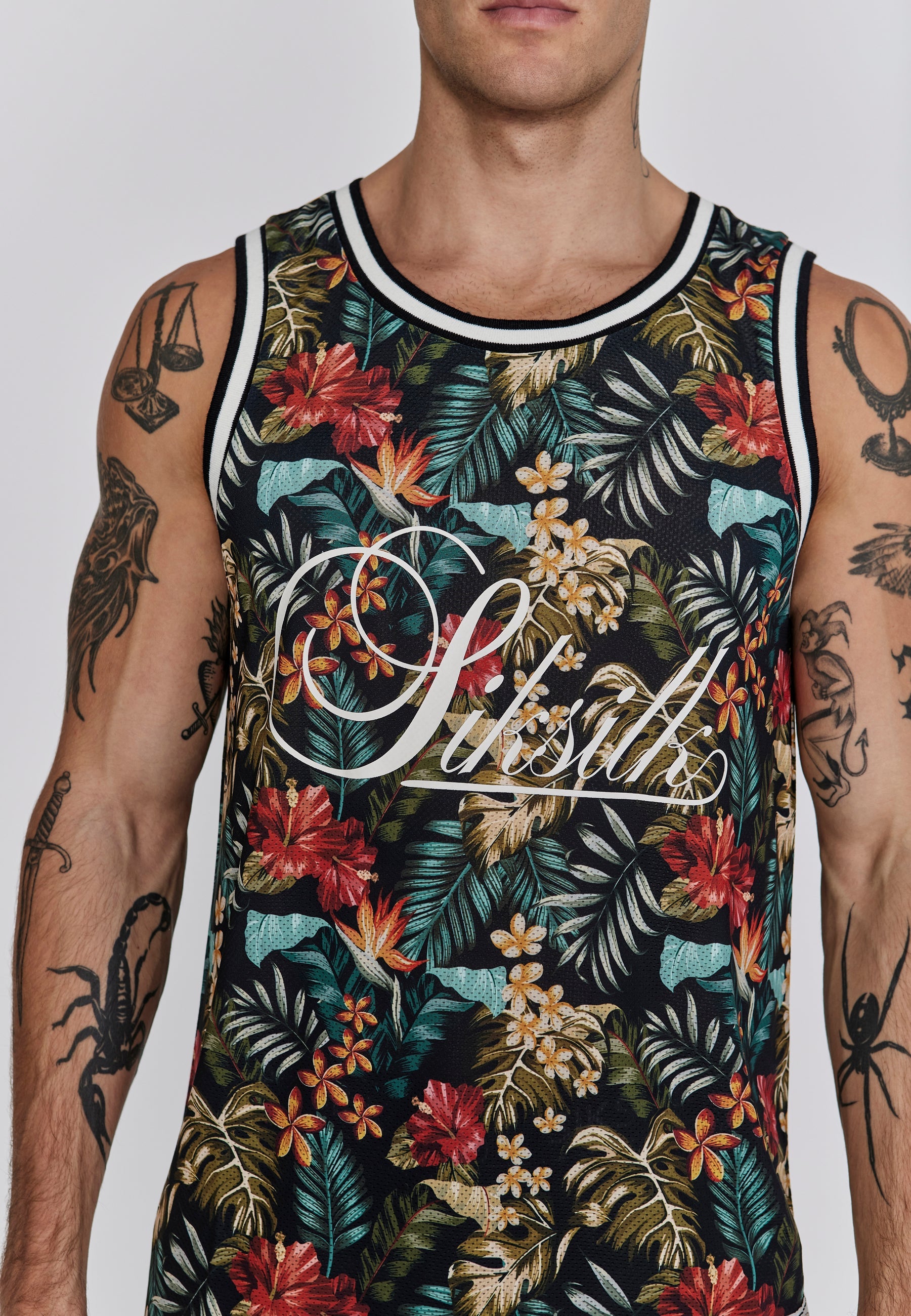 Gilet Basketball dans Multi T-shirts SikSilk