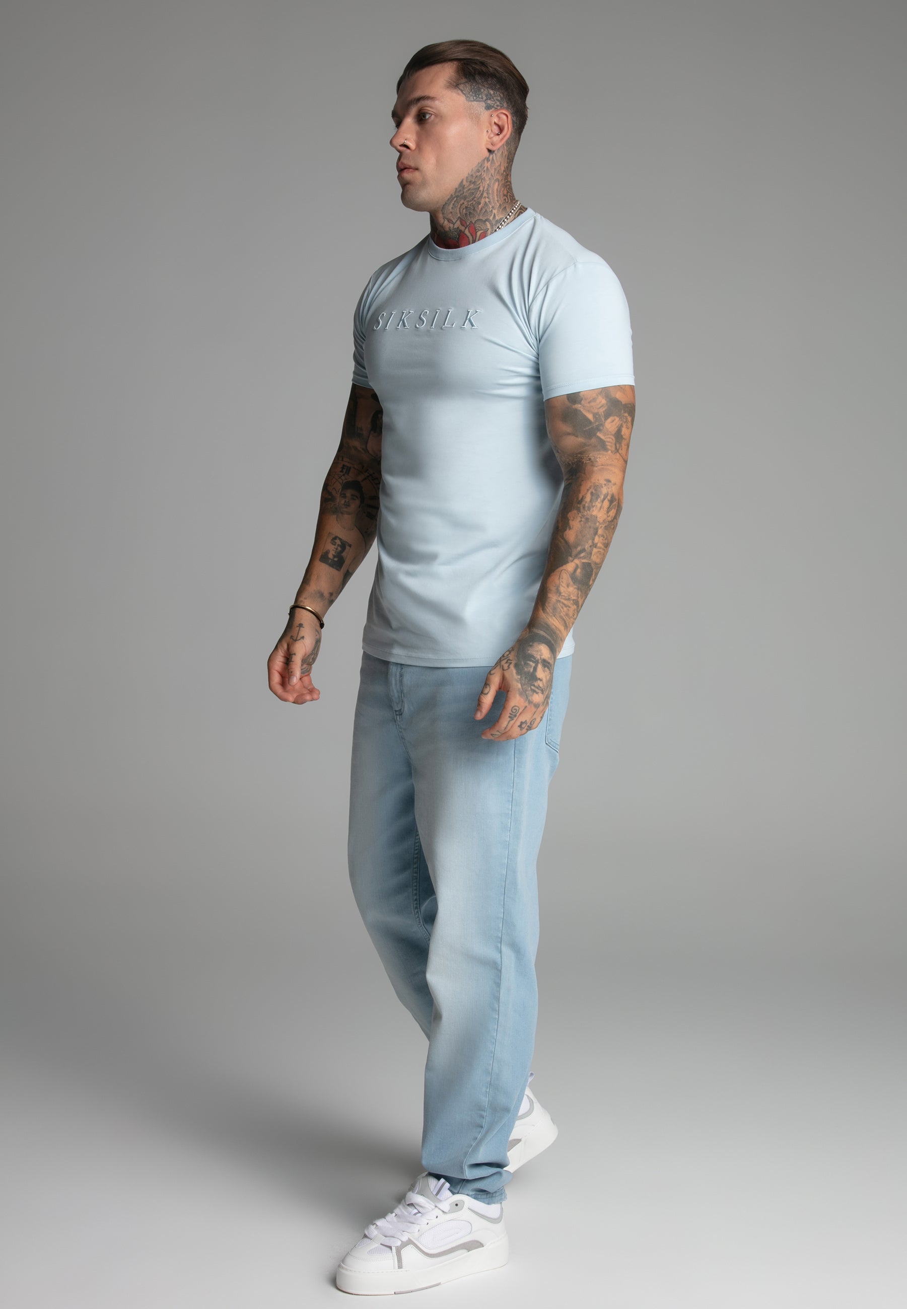 Muscle Fit T-shirt en Blue T-shirts SikSilk