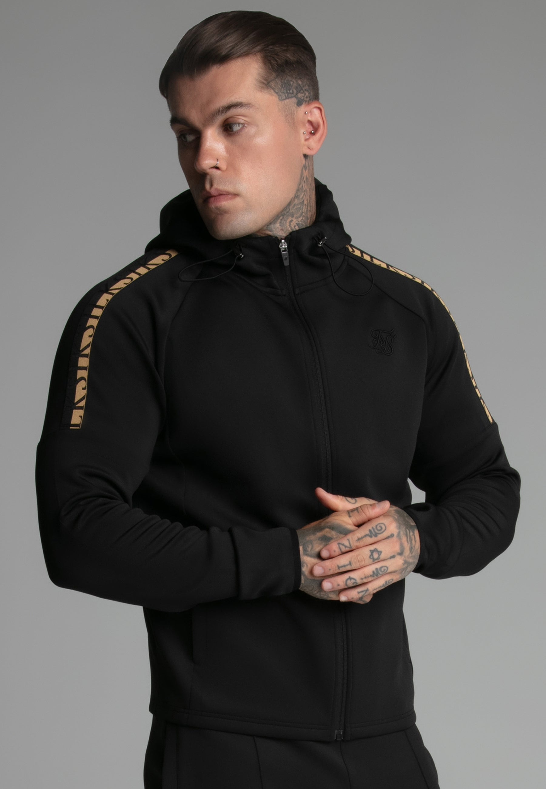 Full zip Hoodie in Black Vestes à capuche SikSilk