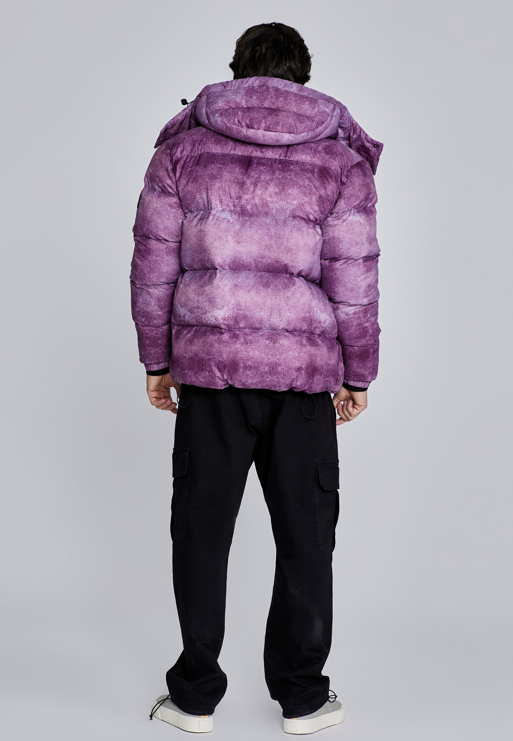 Puffer Jacket in Burgundy Vestes SikSilk