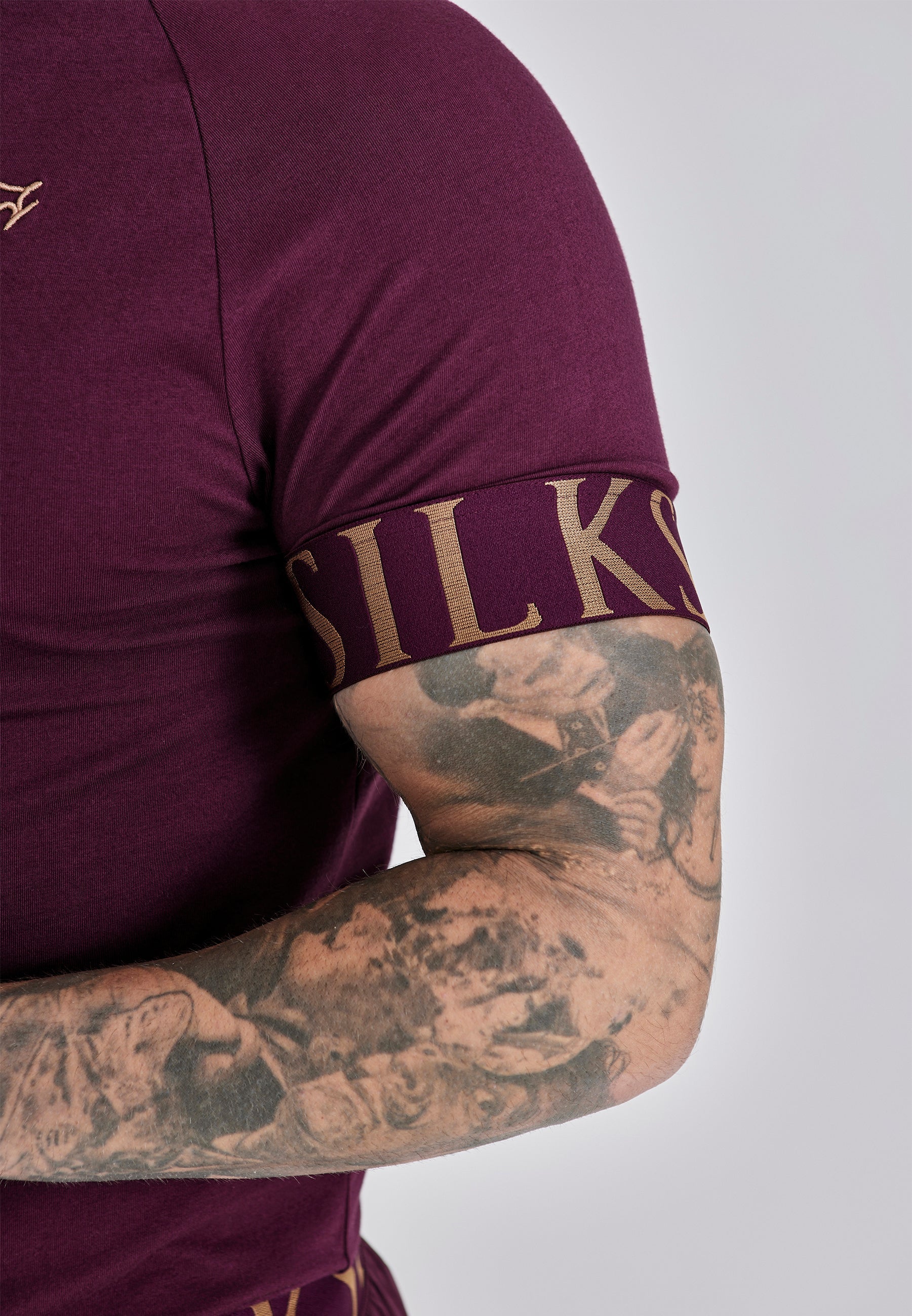 Tech T-shirt en Bourgogne T-shirts SikSilk