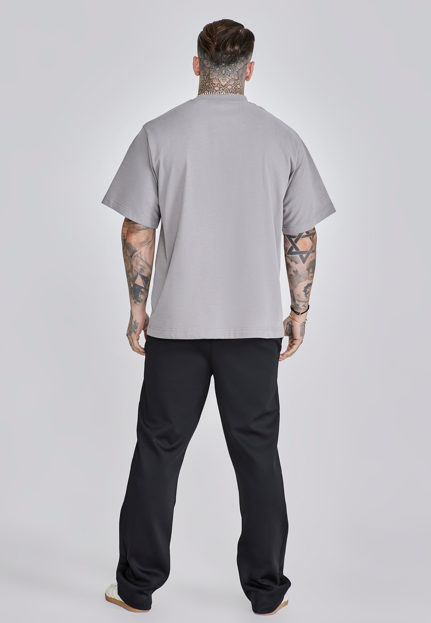 T-shirt oversized en Grey T-shirts SikSilk