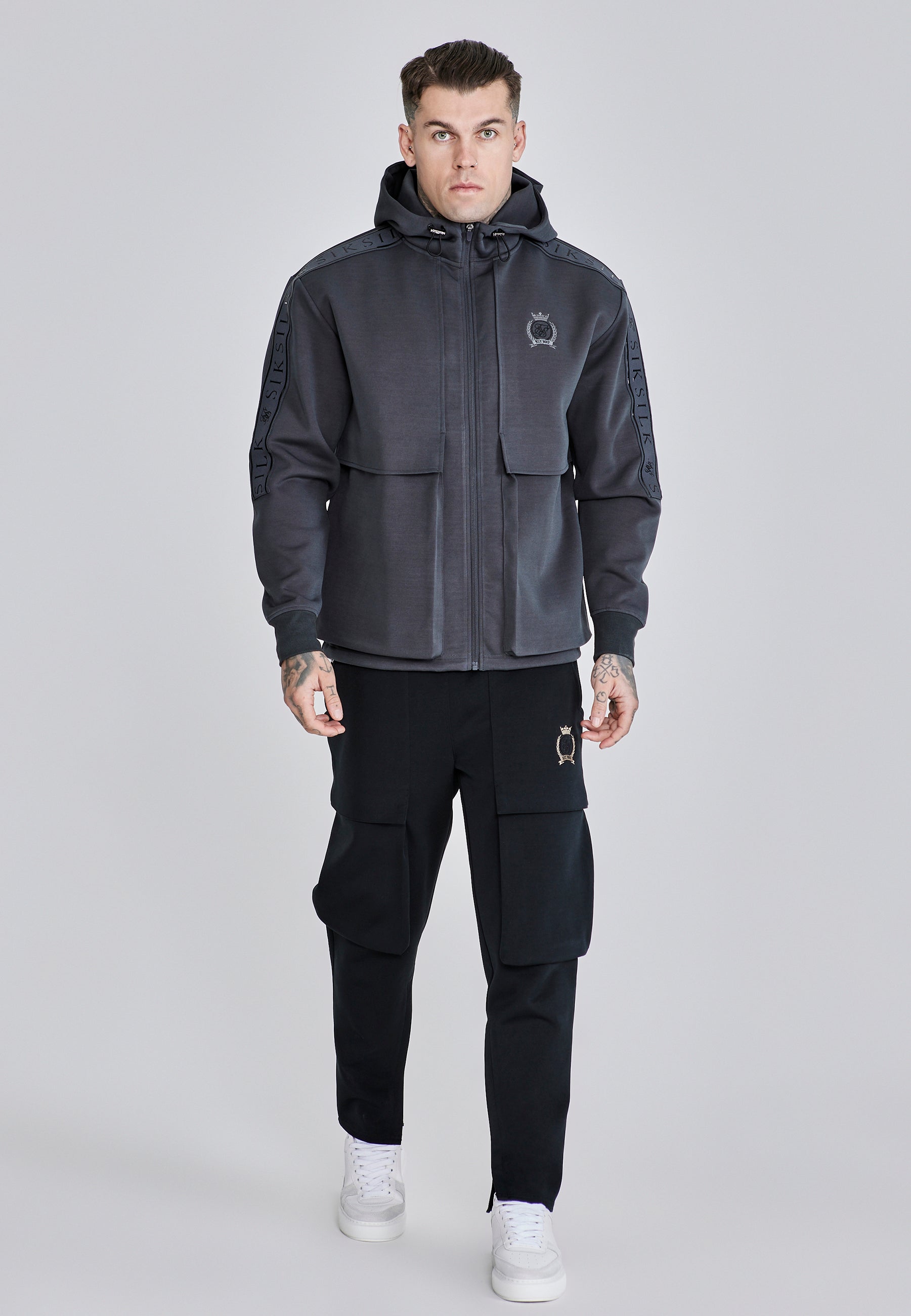 Utility Pants in Black Pantalons SikSilk