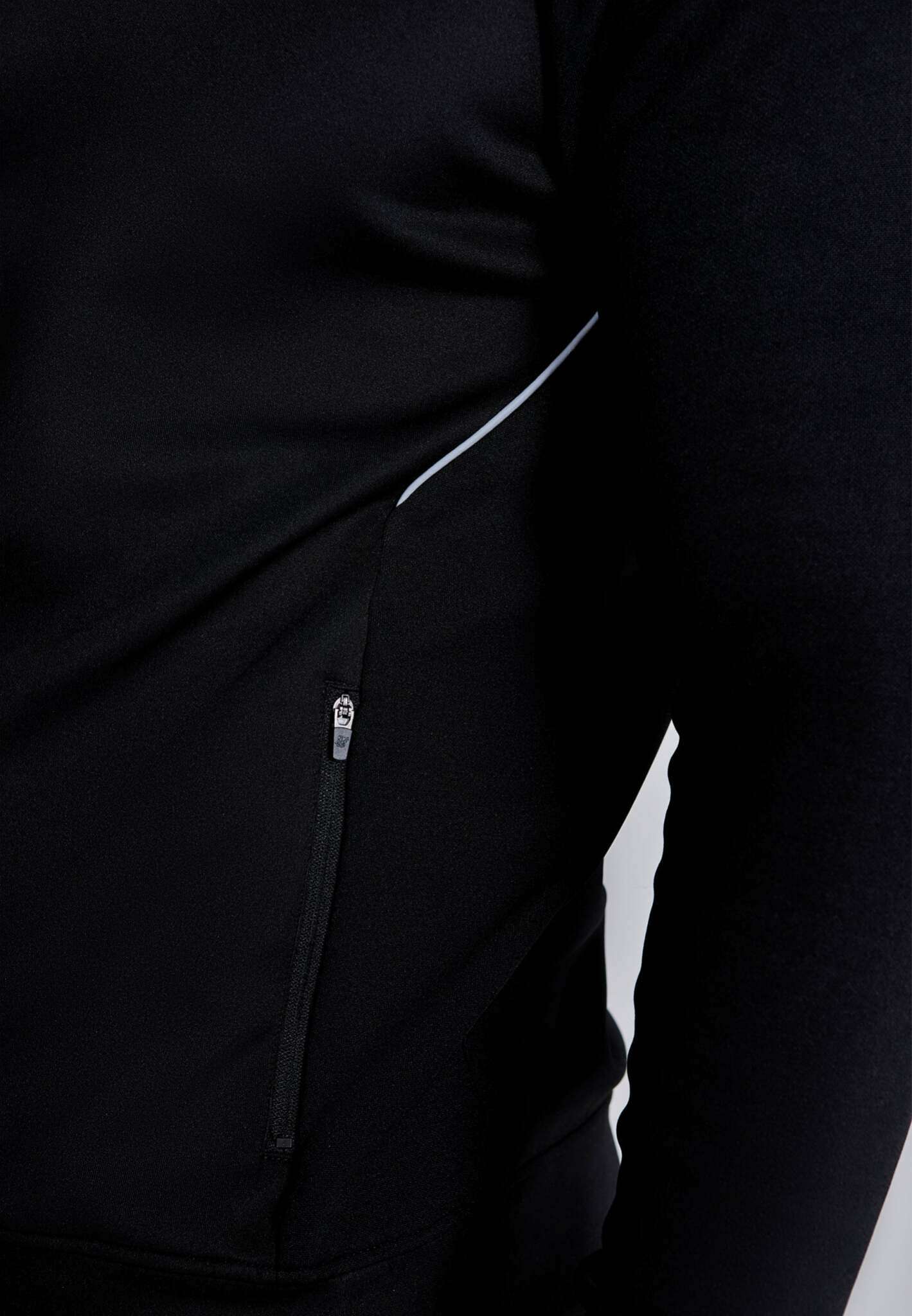 Muscle Fit Hoodie in Black Sweat à capuche SikSilk