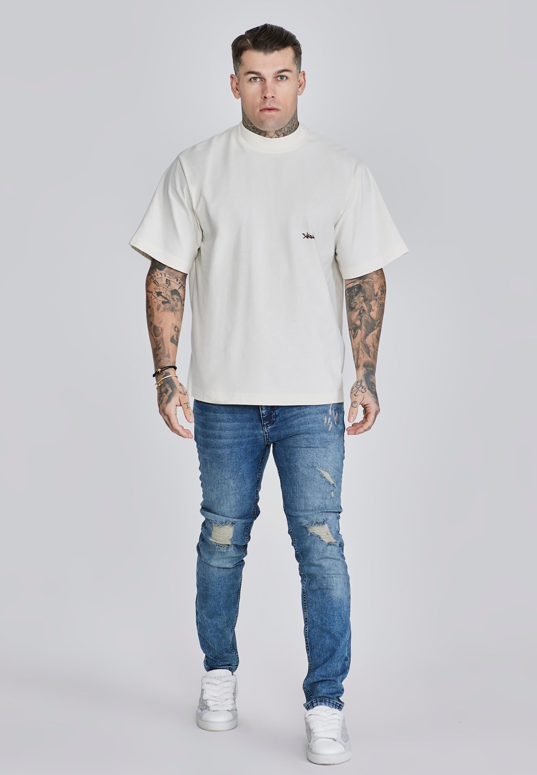 T-shirt oversized en écru, rouge T-shirts SikSilk