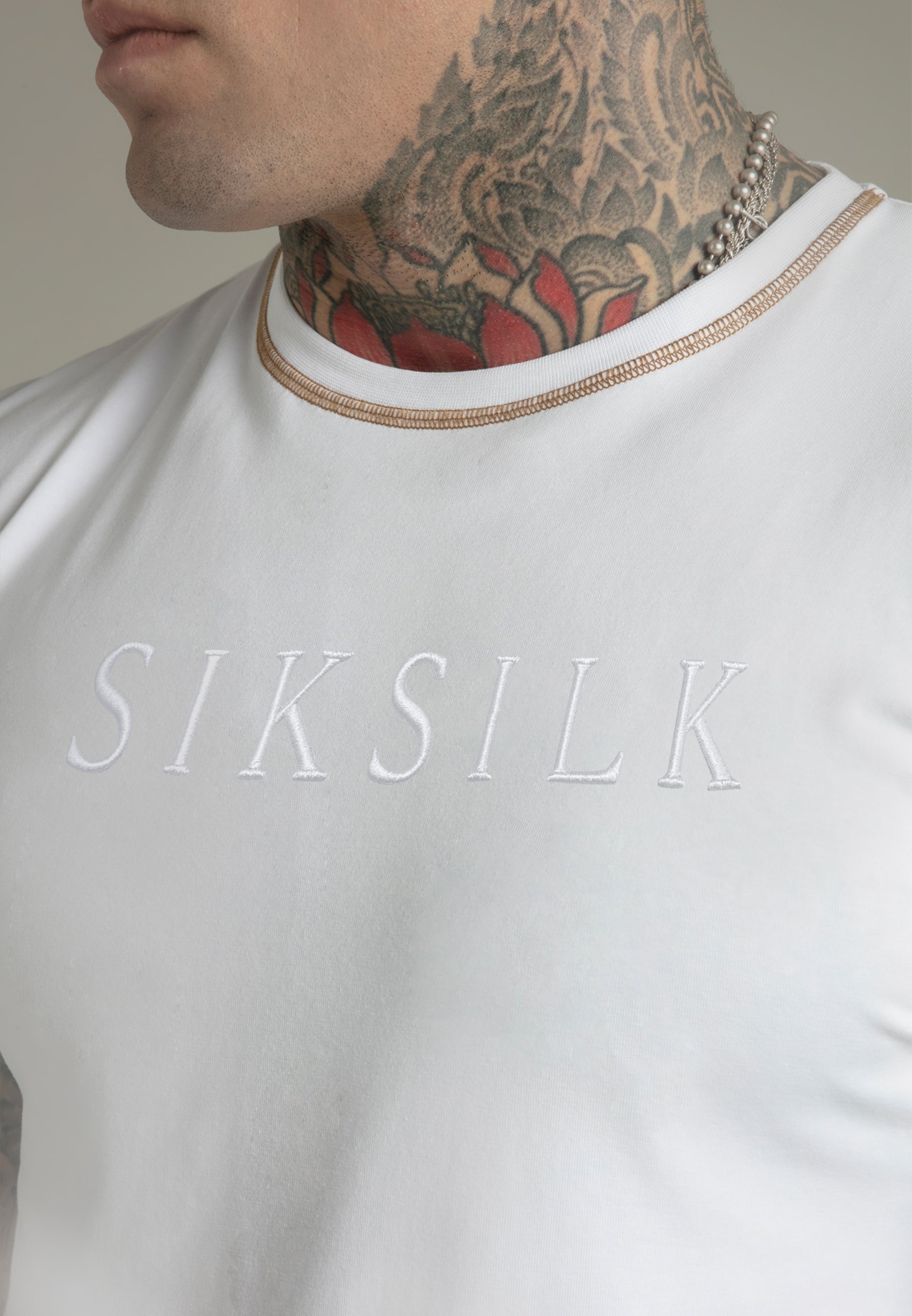 T-shirt Muscle Fit en blanc T-shirts SikSilk