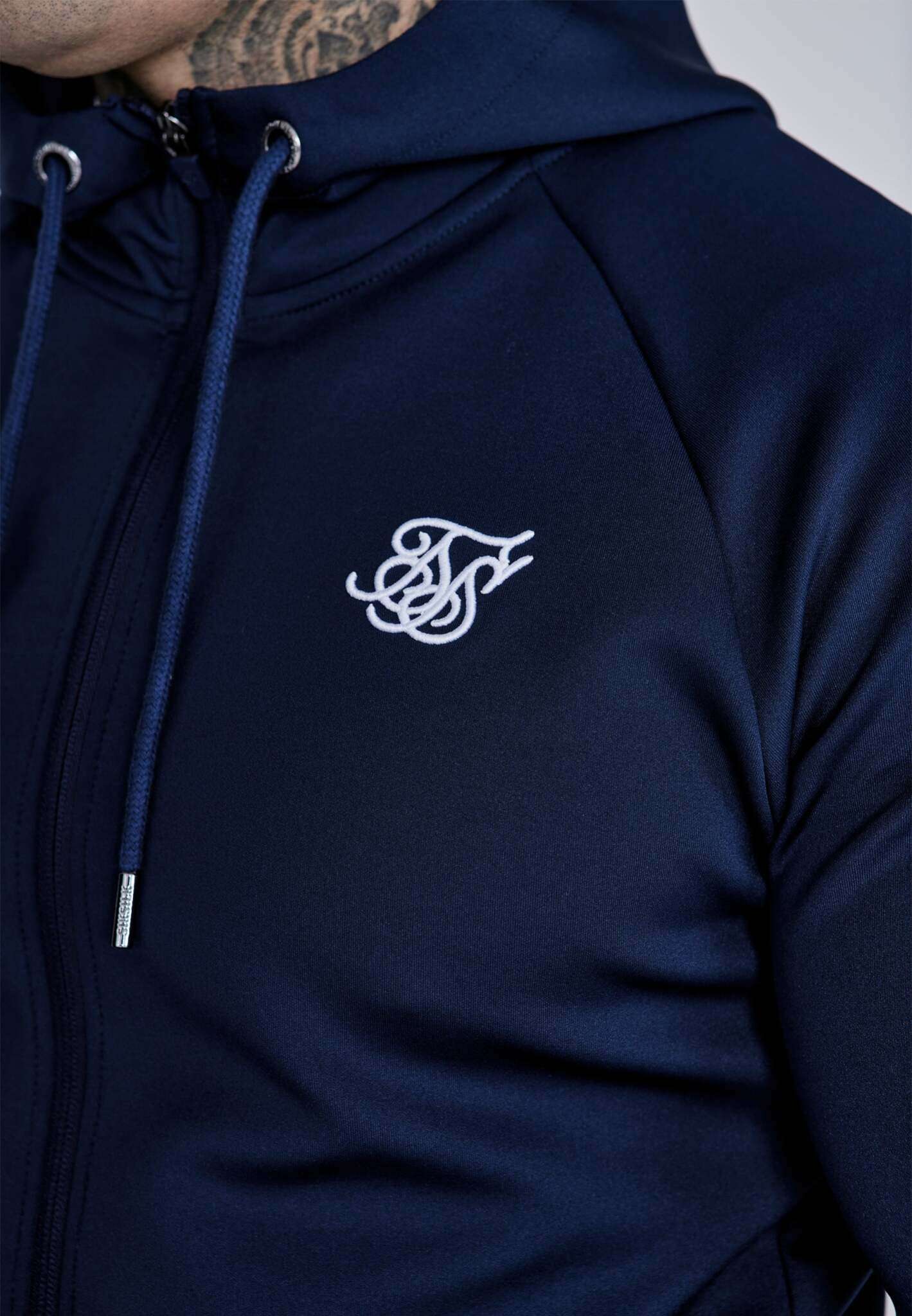 Sweat-shirt à capuche Essentials Poly FullZip in Navy SikSilk