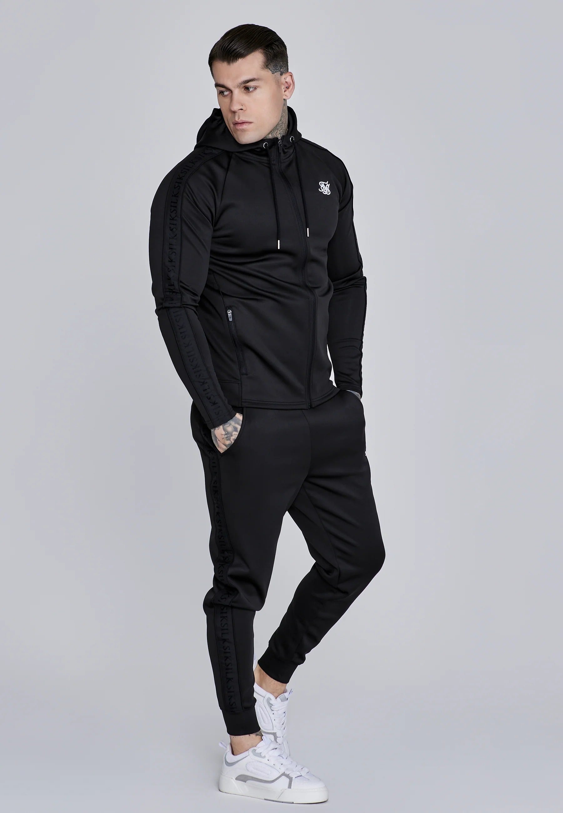 Ensemble Hoodie And Joggers en noir