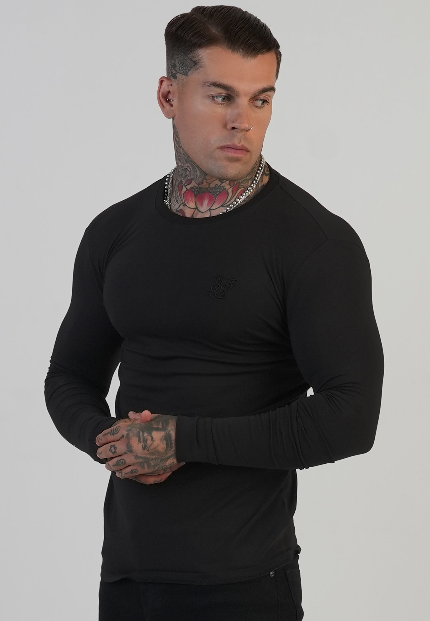 T-shirt à manches longues in Black T-shirts SikSilk