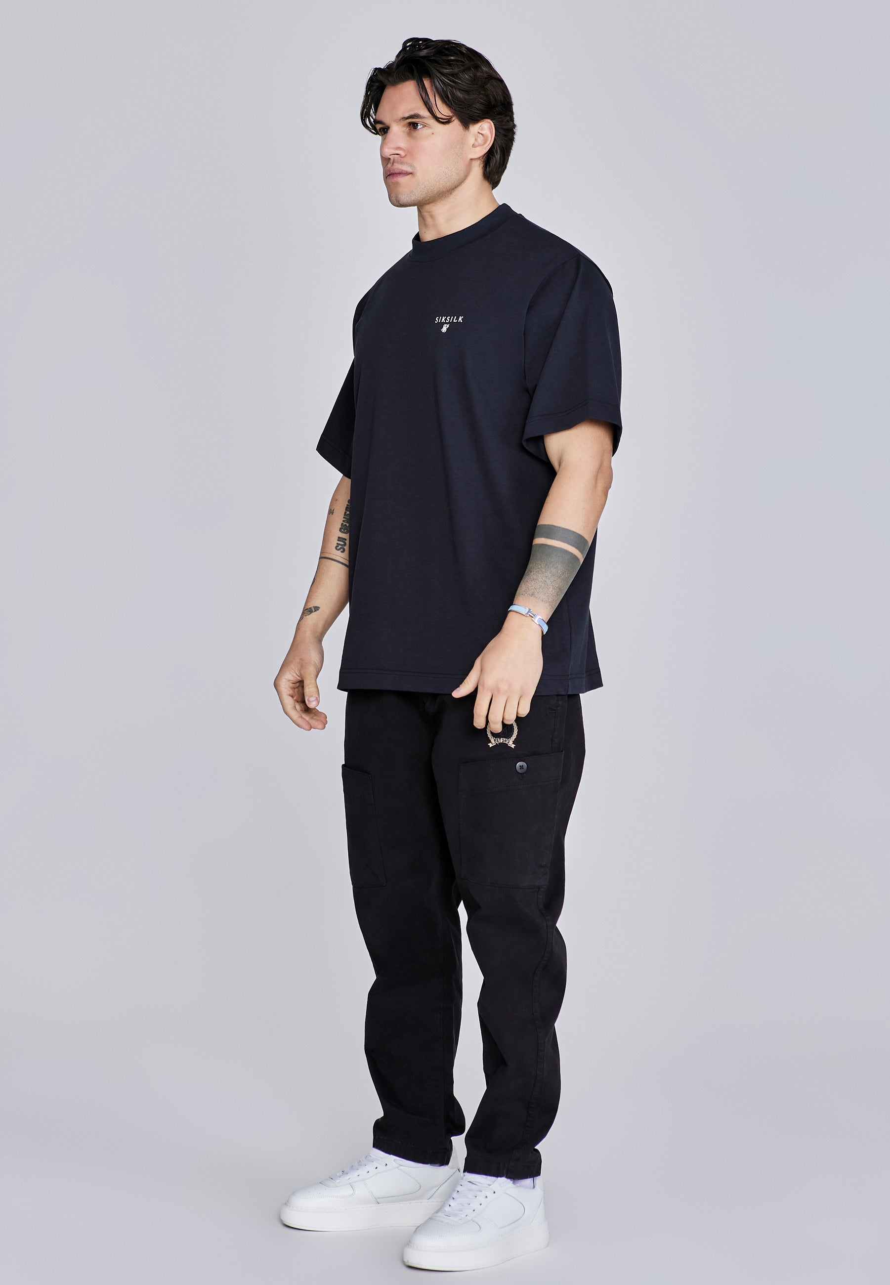 T-shirt oversized en noir T-shirts SikSilk