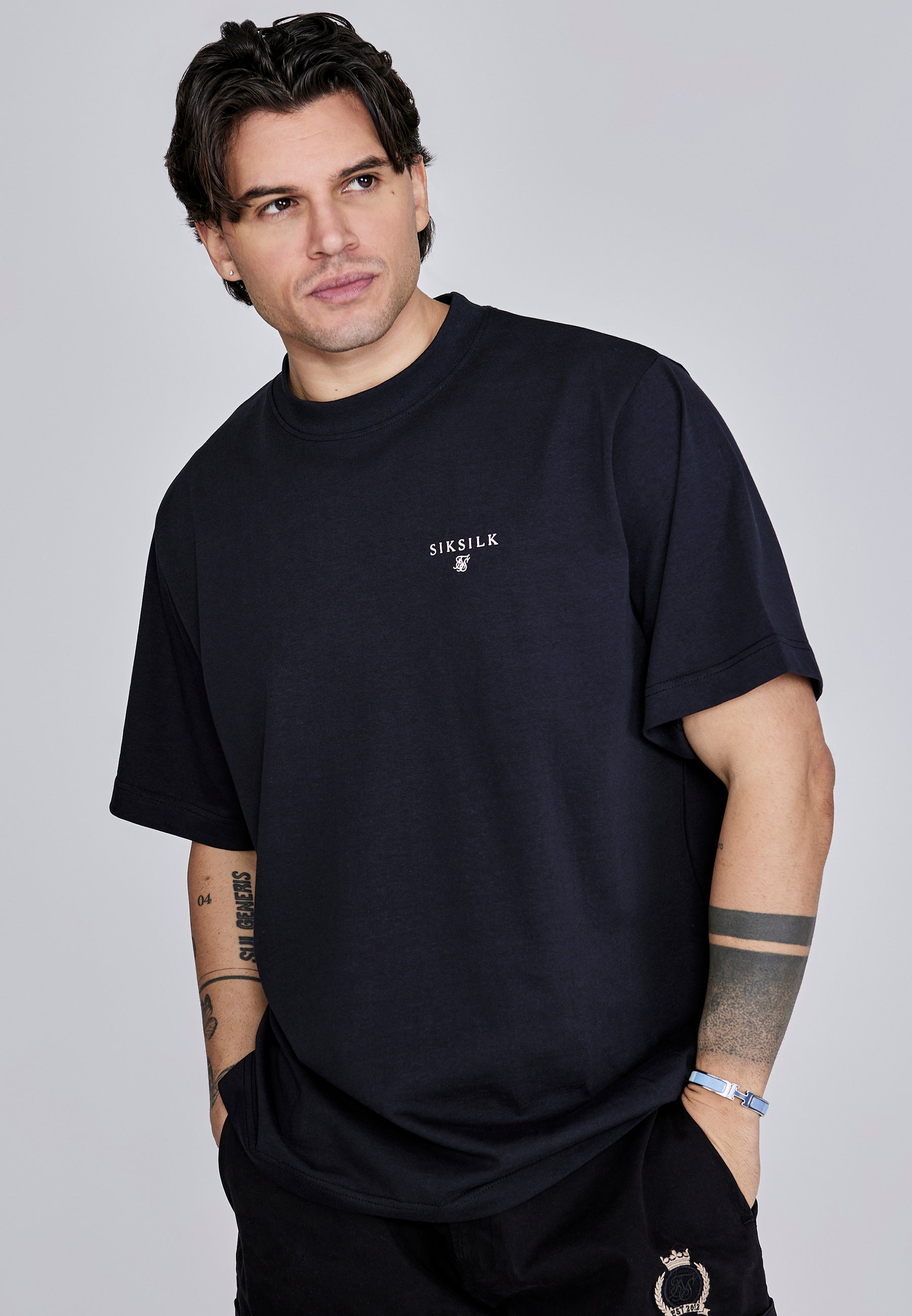 T-shirt oversized en noir T-shirts SikSilk