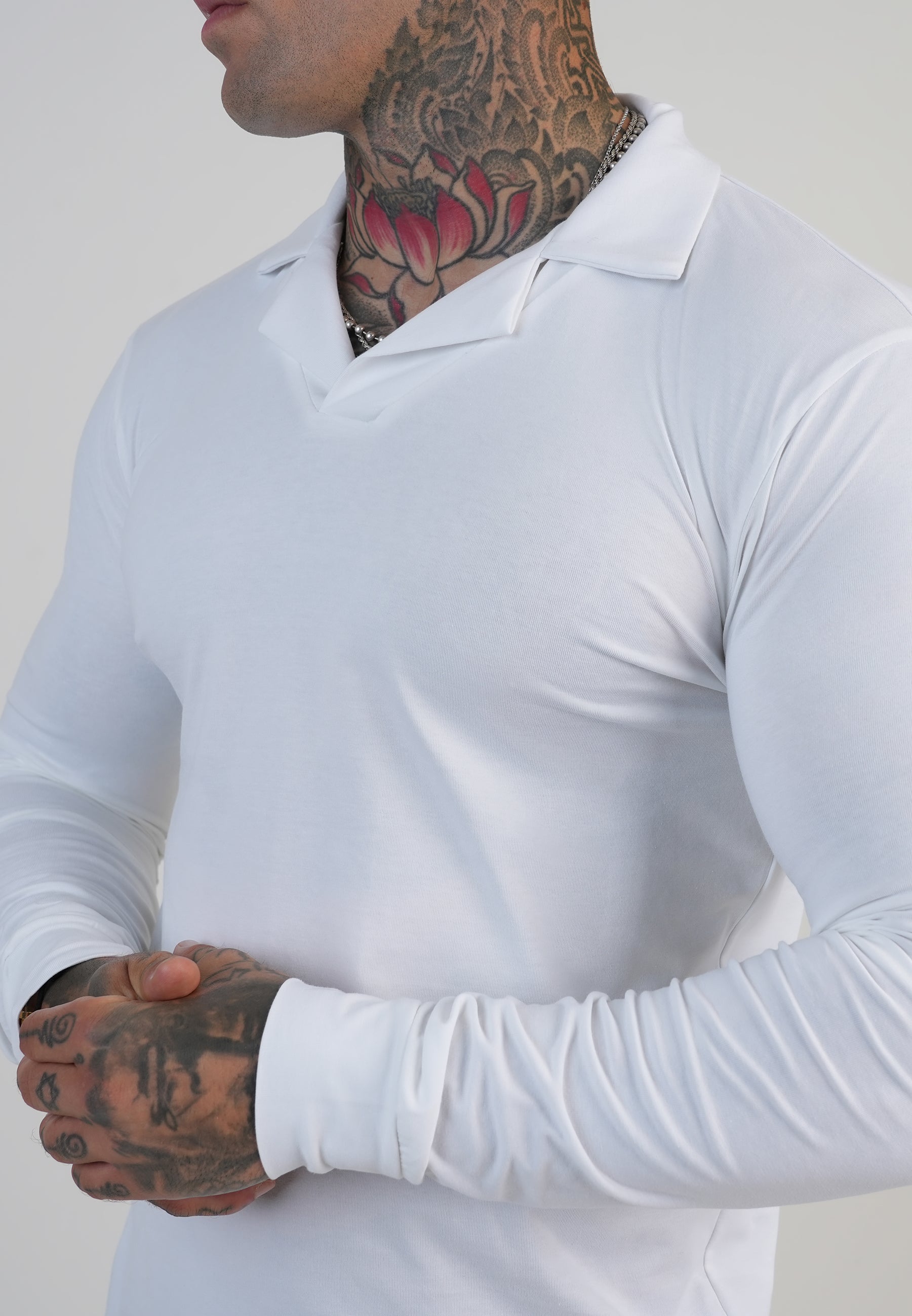 Polo Revere à manches longues en blanc T-shirts SikSilk