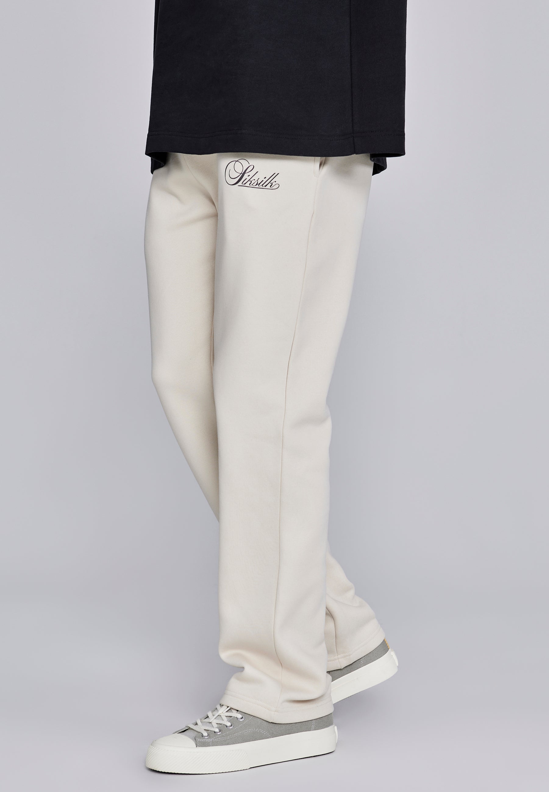 Essentials Track Pants en écru Pantalons SikSilk