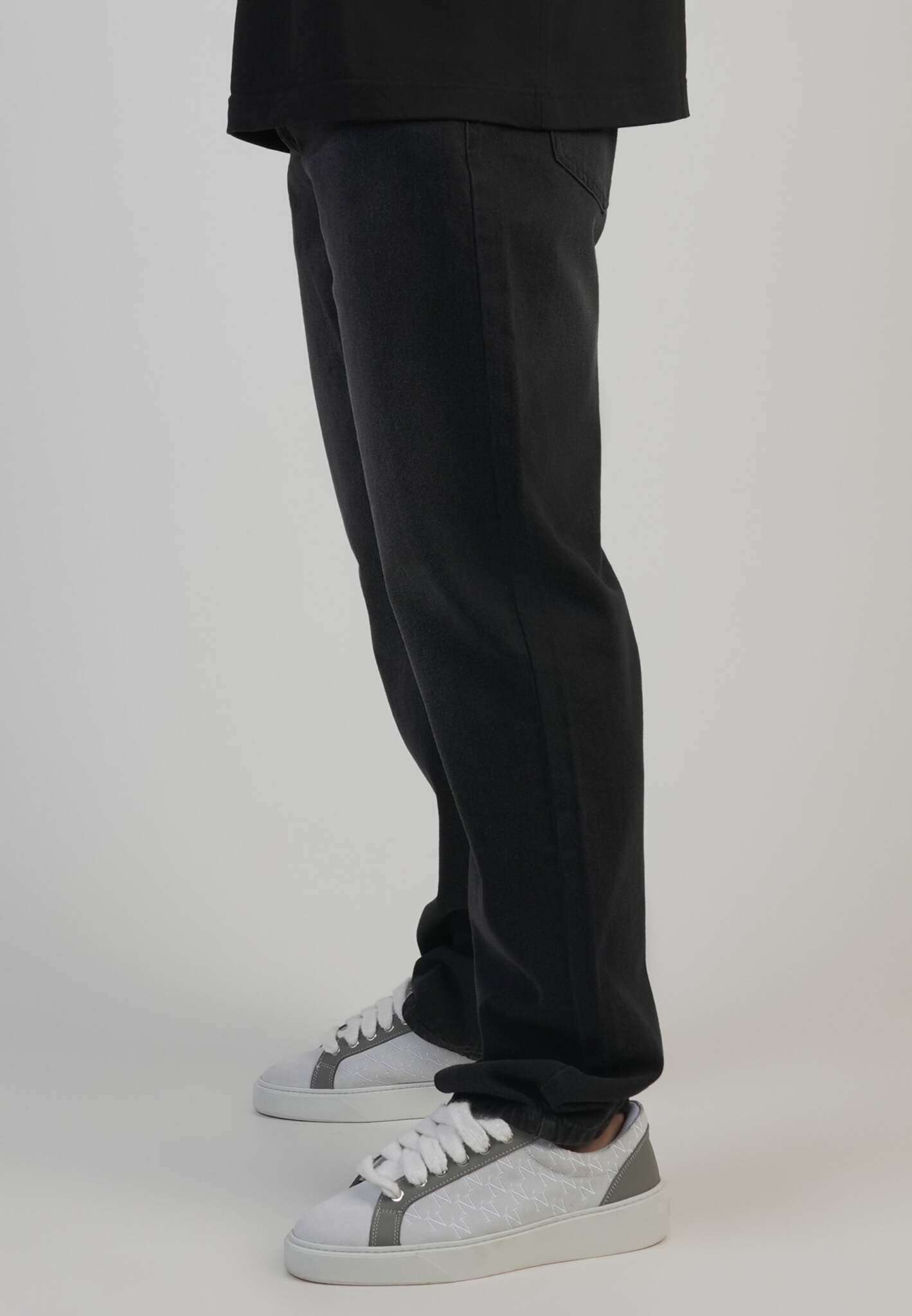 Jeans coupe droite délavé noir Jeans SikSilk