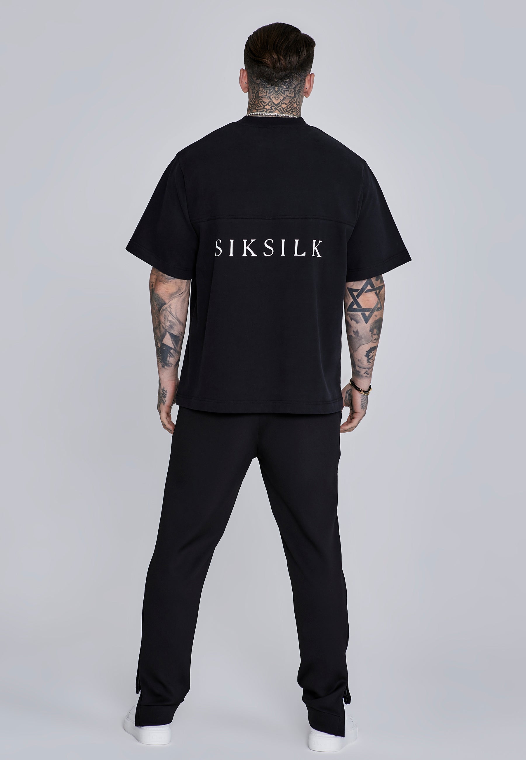 Essentials Poly Joggers in Black Pantalon SikSilk