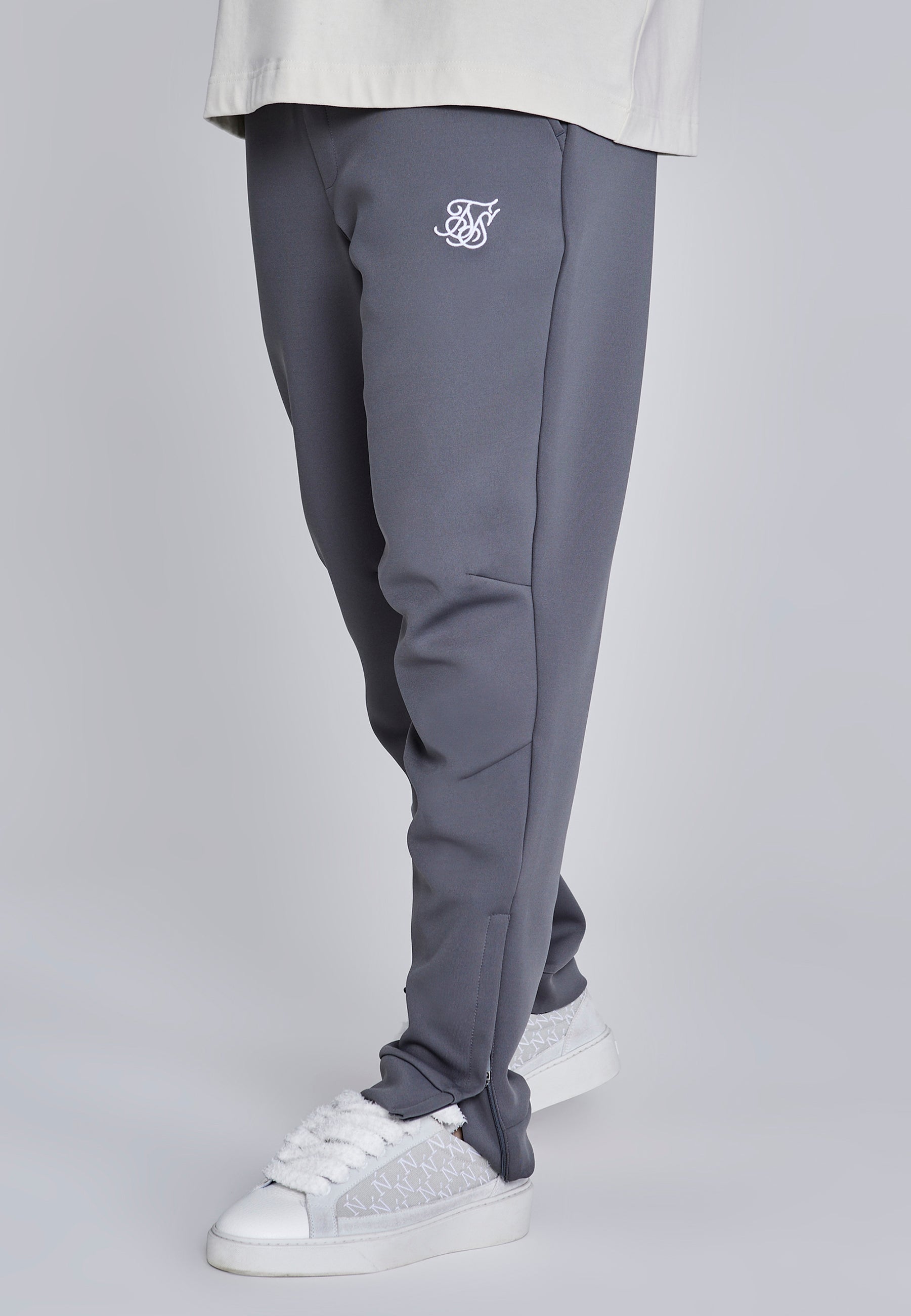 Essentials Poly Joggers in Dark Grey Pantalon SikSilk