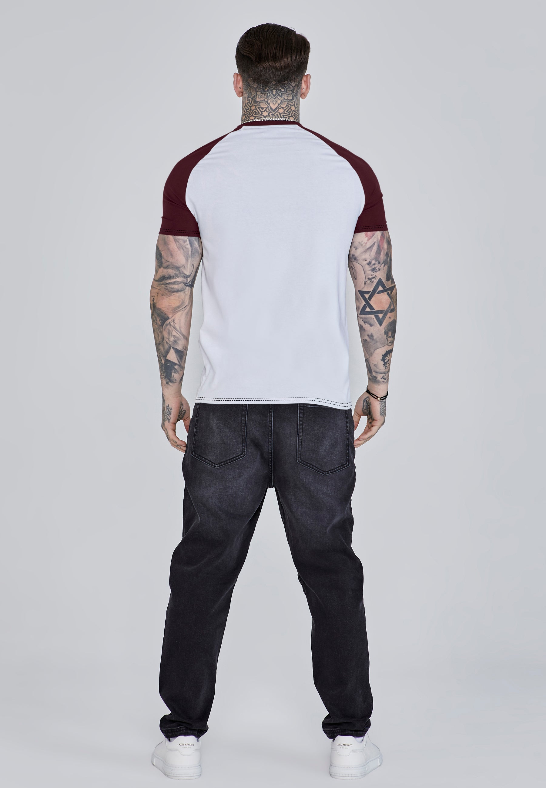 T-shirt raglan en blanc, bordeaux T-shirts SikSilk