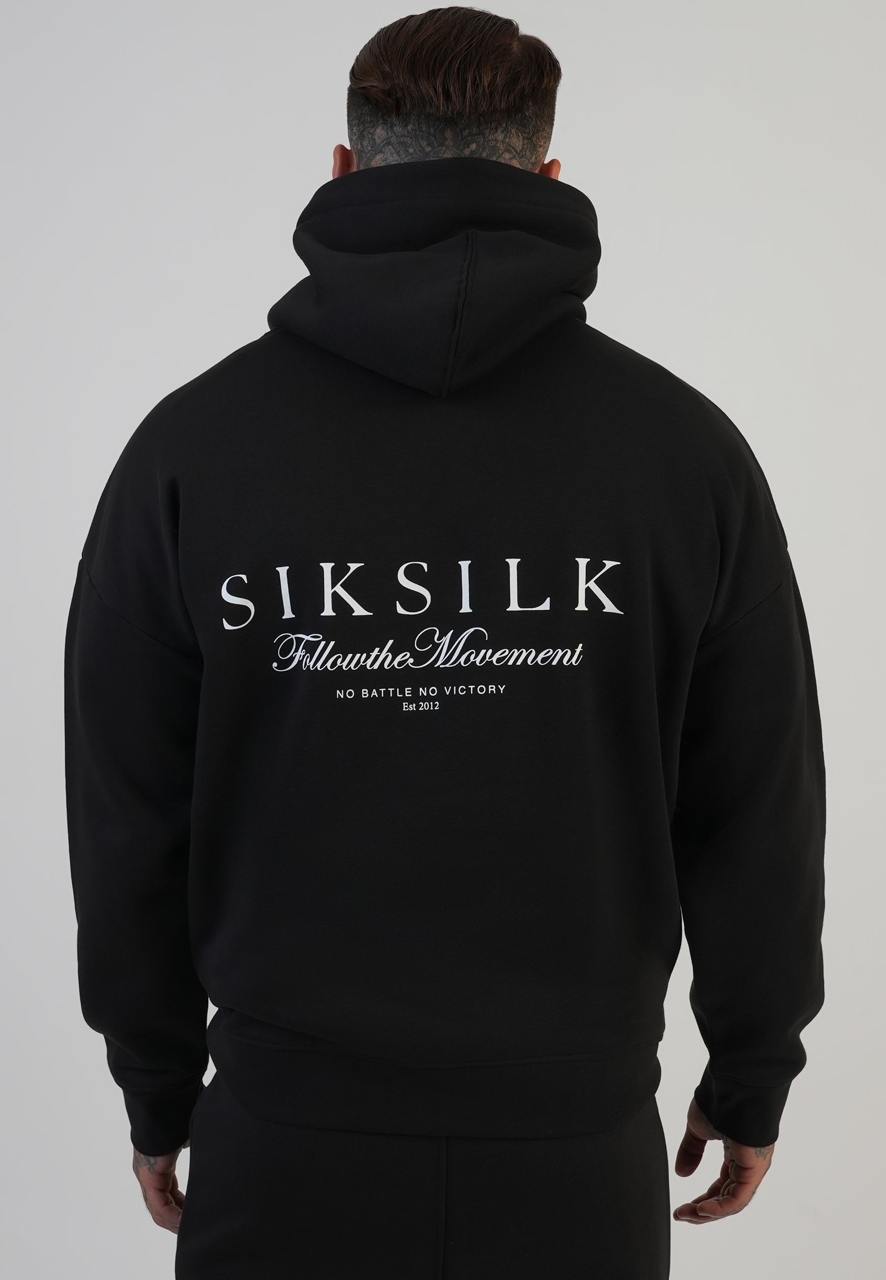 Sweat à capuche Graphic Hoodie in Black Sweat à capuche SikSilk