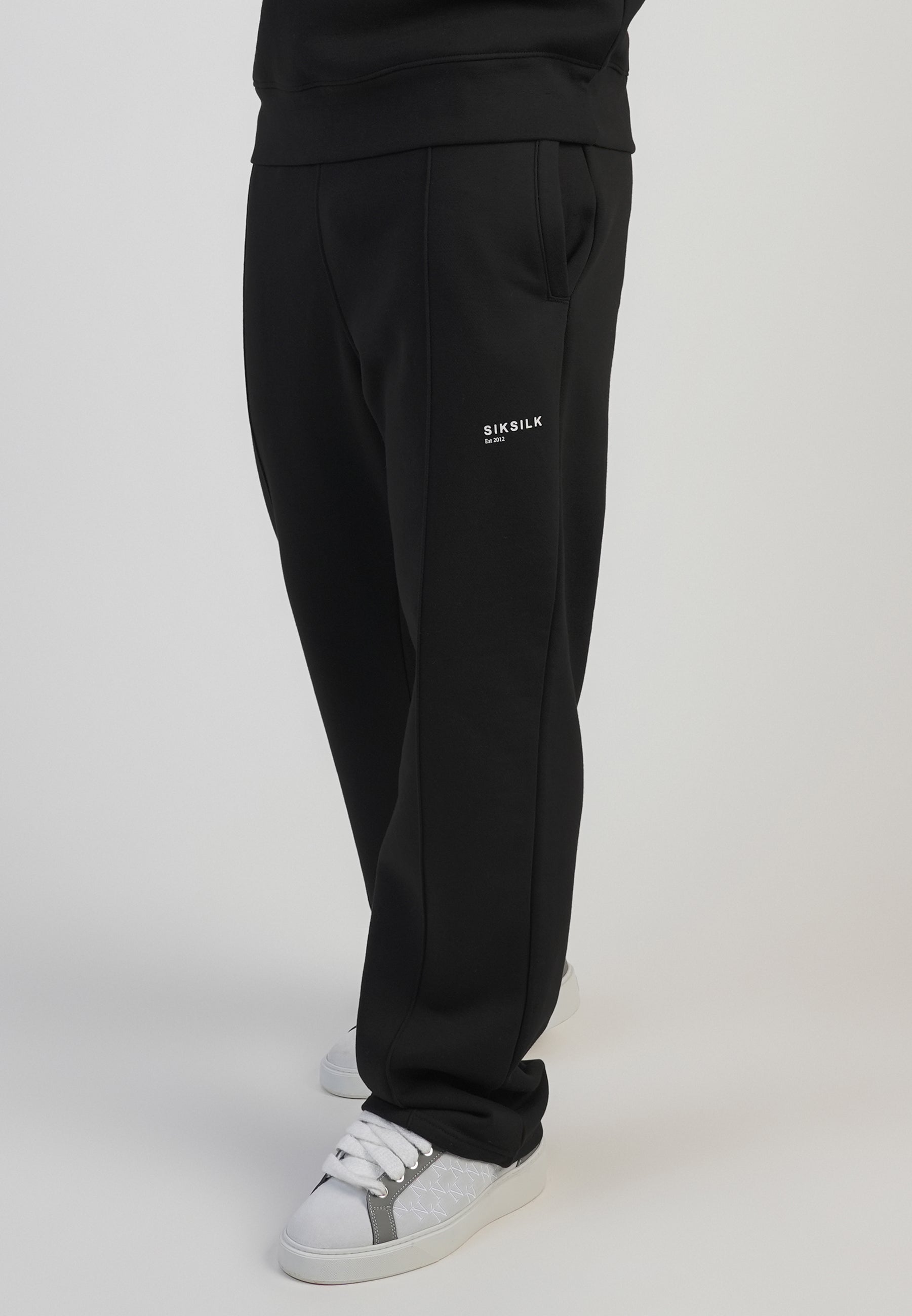Track Pants in Black Pantalons SikSilk