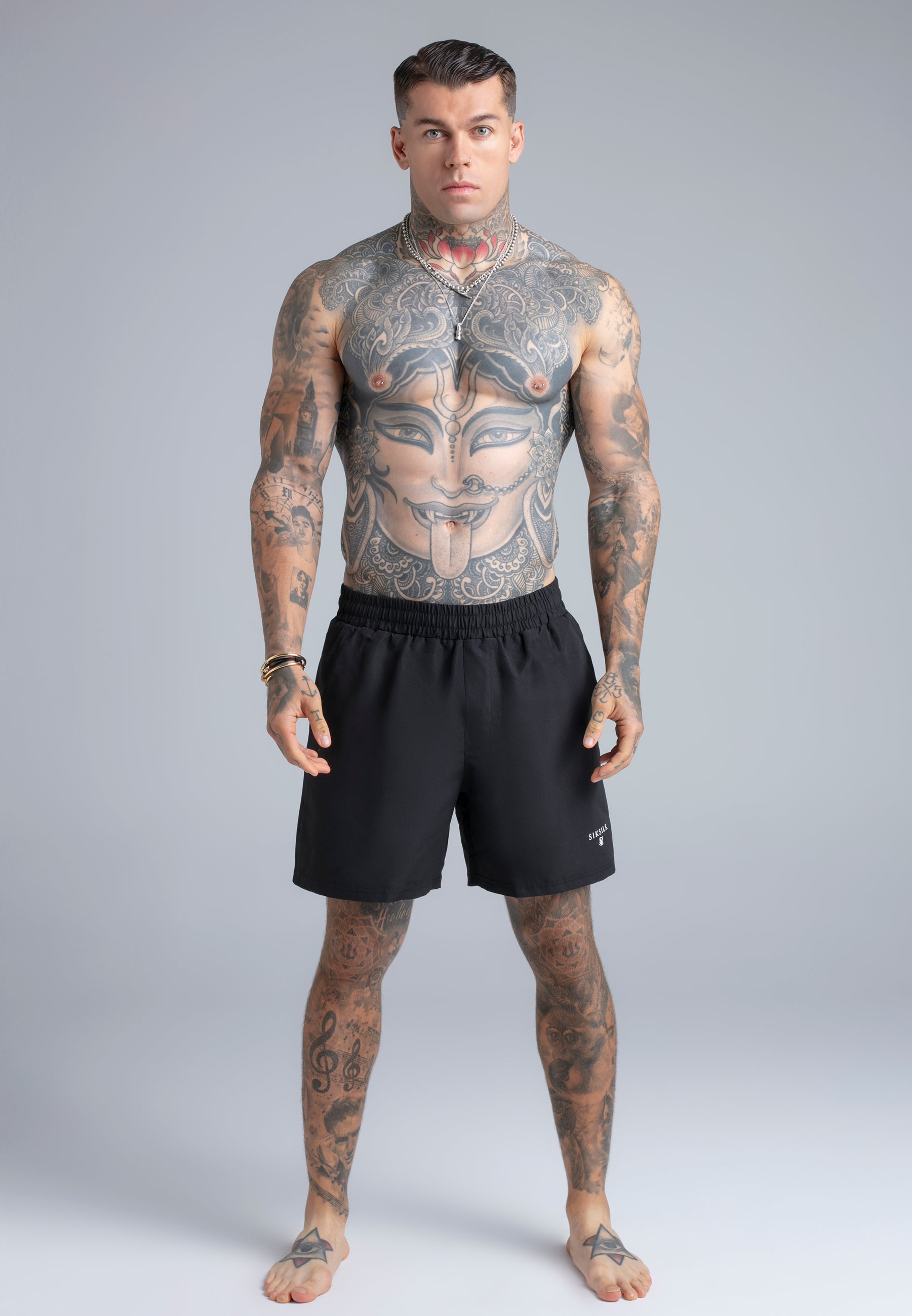 Swim Shorts in Black Pantalons de bain SikSilk