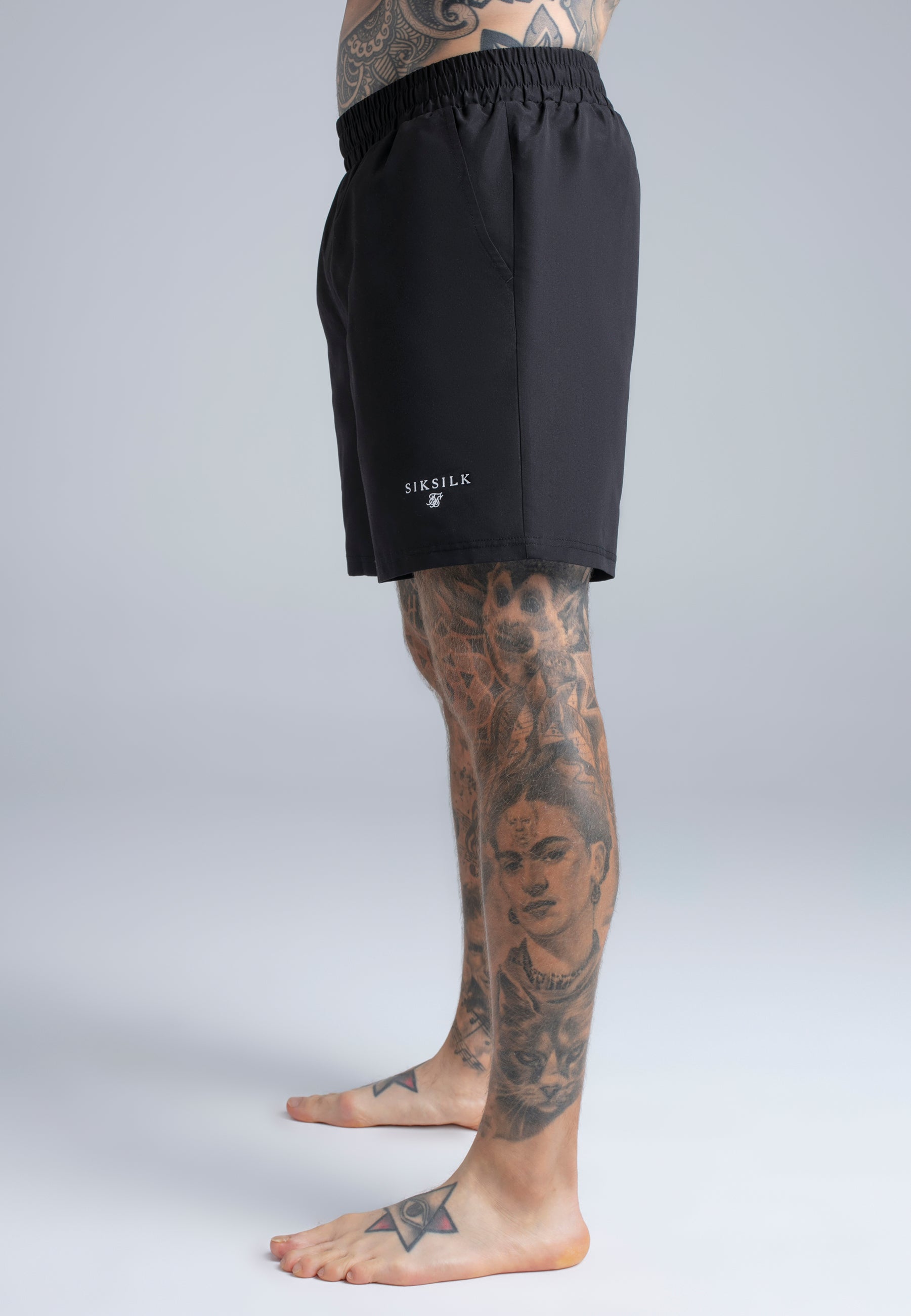 Swim Shorts in Black Pantalons de bain SikSilk
