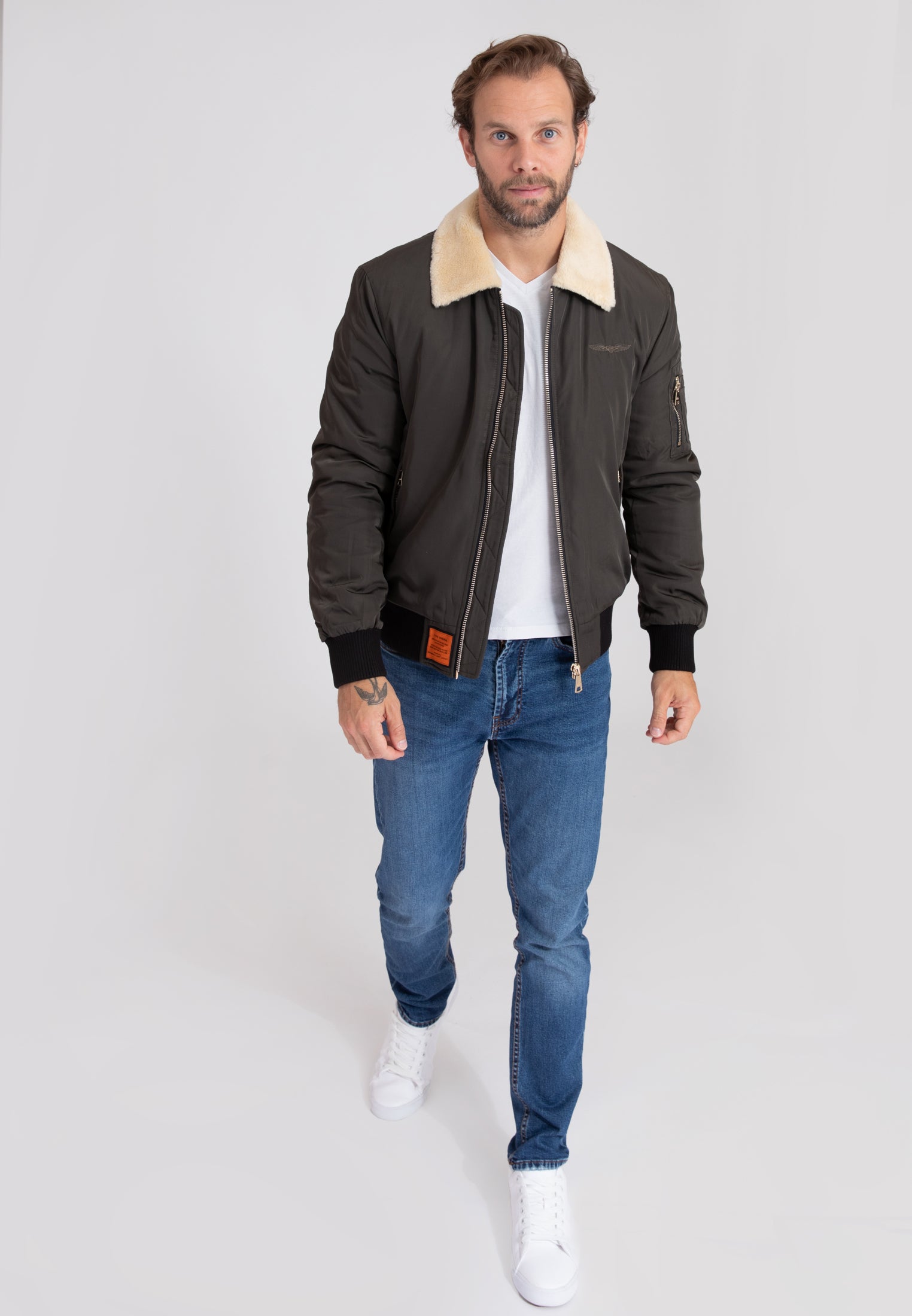 Versmold M Bomber Jacket in D.Khaki Vestes Bombers Original