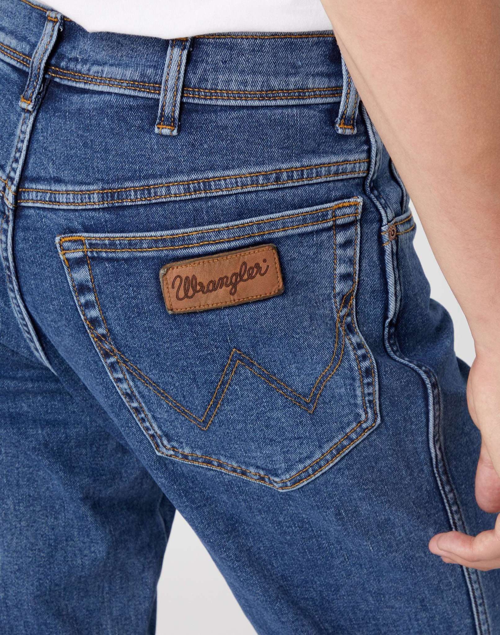 Texas Medium Stretch Jeans in Stonewash Wrangler