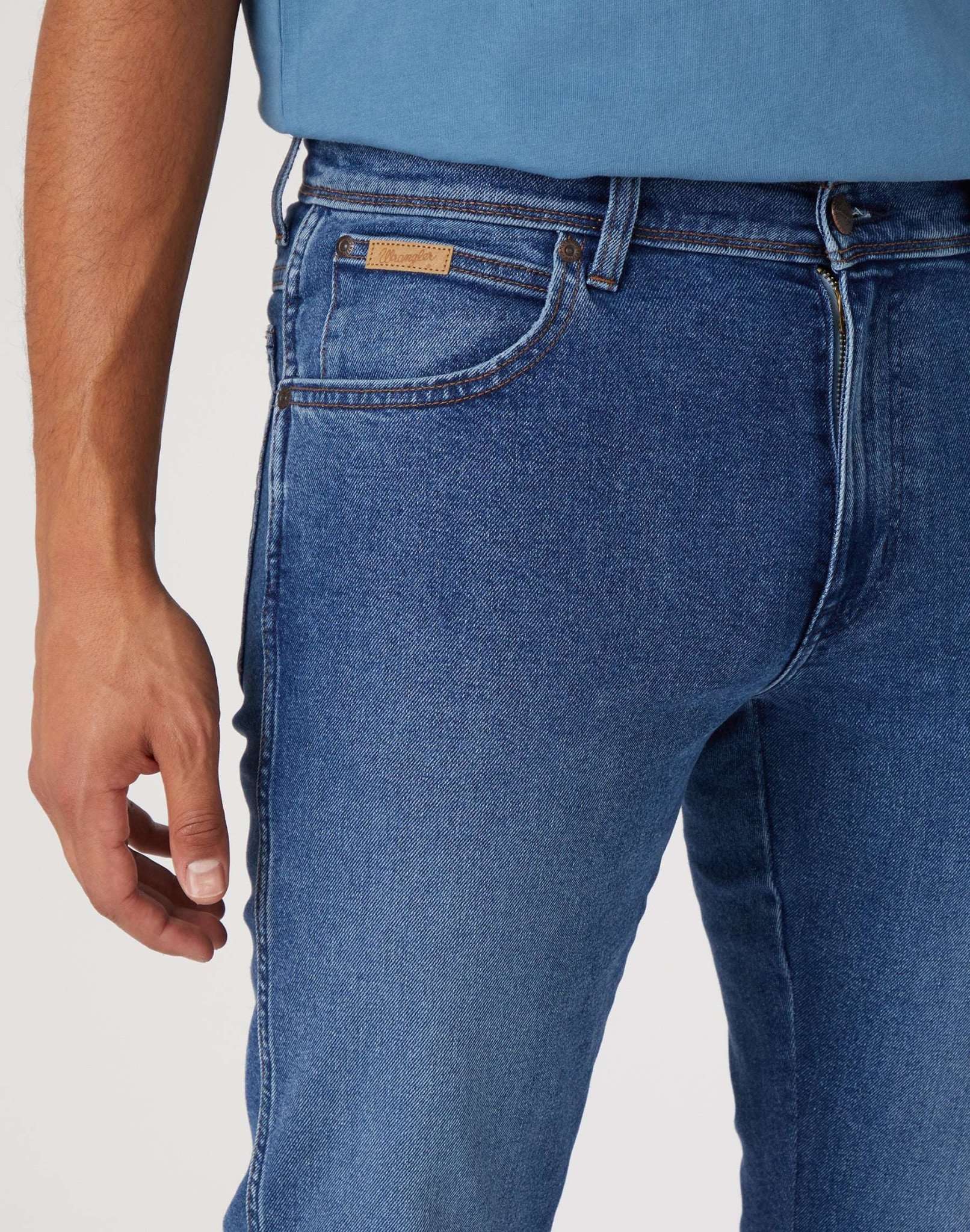 Texas Slim Low Stretch en jeans Cool Shade Wrangler